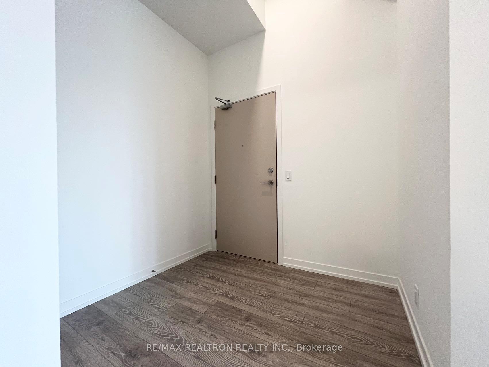 Photo 8 of Unit 207, 2020 Bathurst Street, Toronto, Humewood-Cedarvale — HOMEH