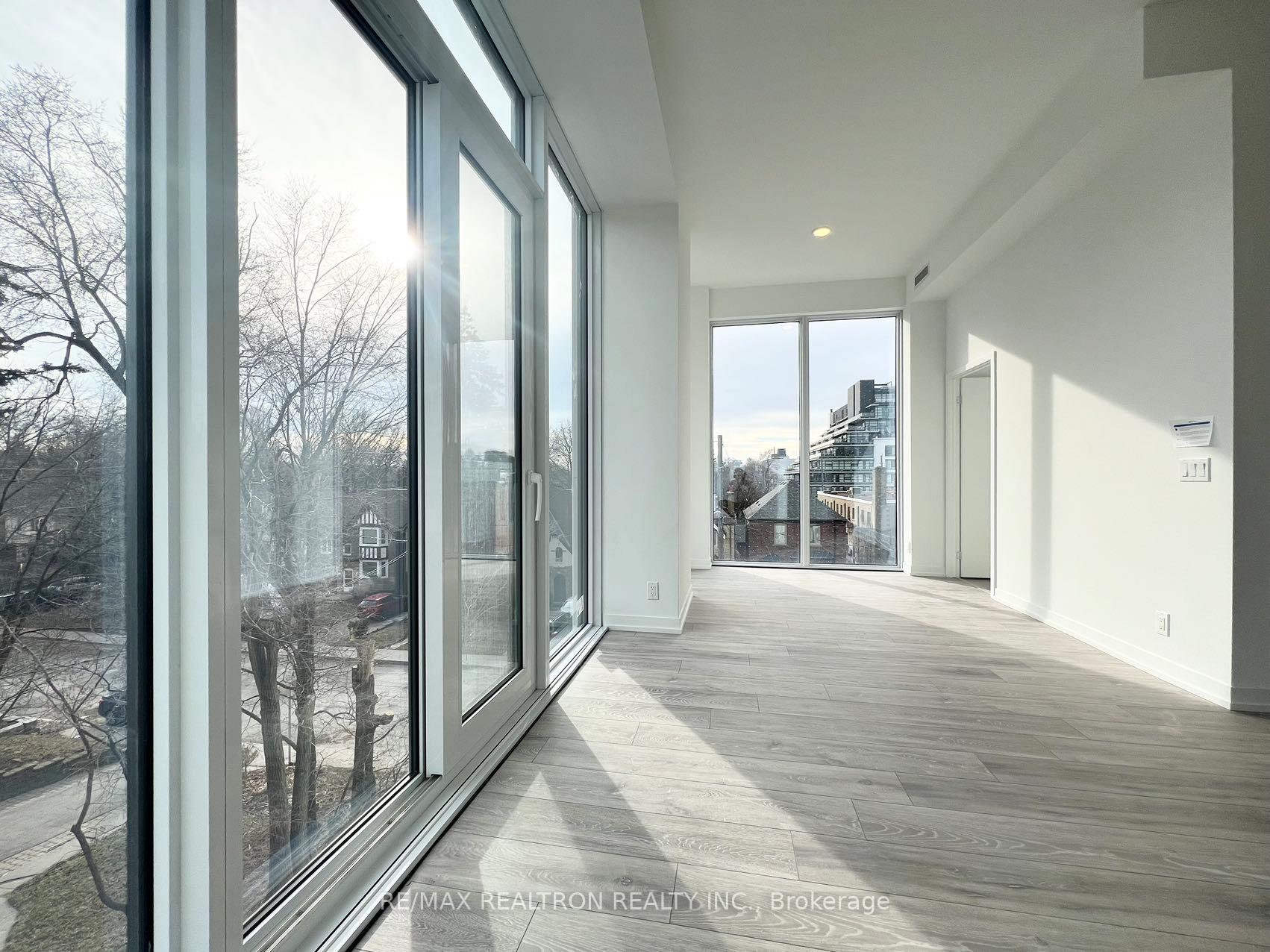 Photo 10 of Unit 207, 2020 Bathurst Street, Toronto, Humewood-Cedarvale — HOMEH
