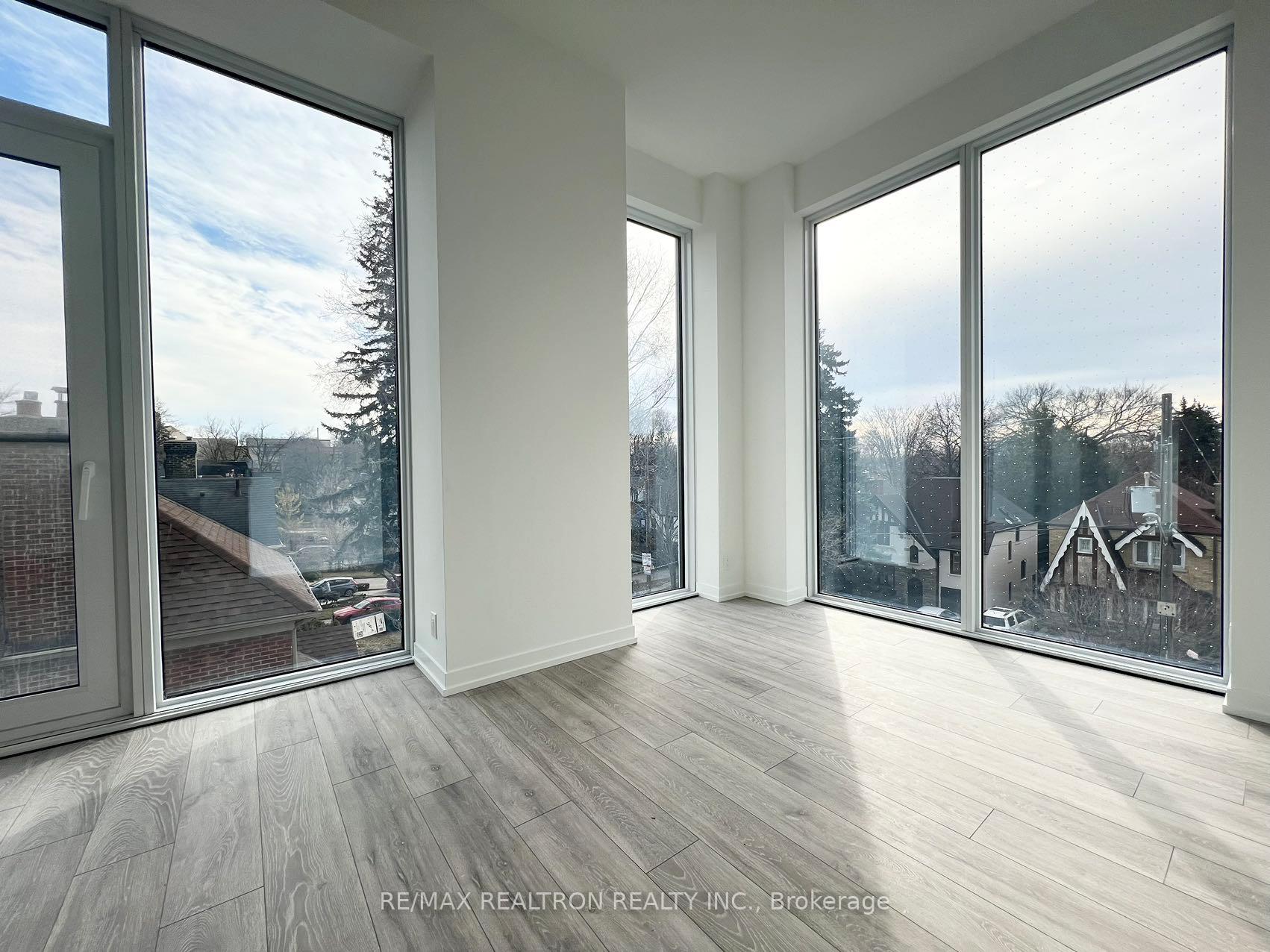 Photo 12 of Unit 207, 2020 Bathurst Street, Toronto, Humewood-Cedarvale — HOMEH