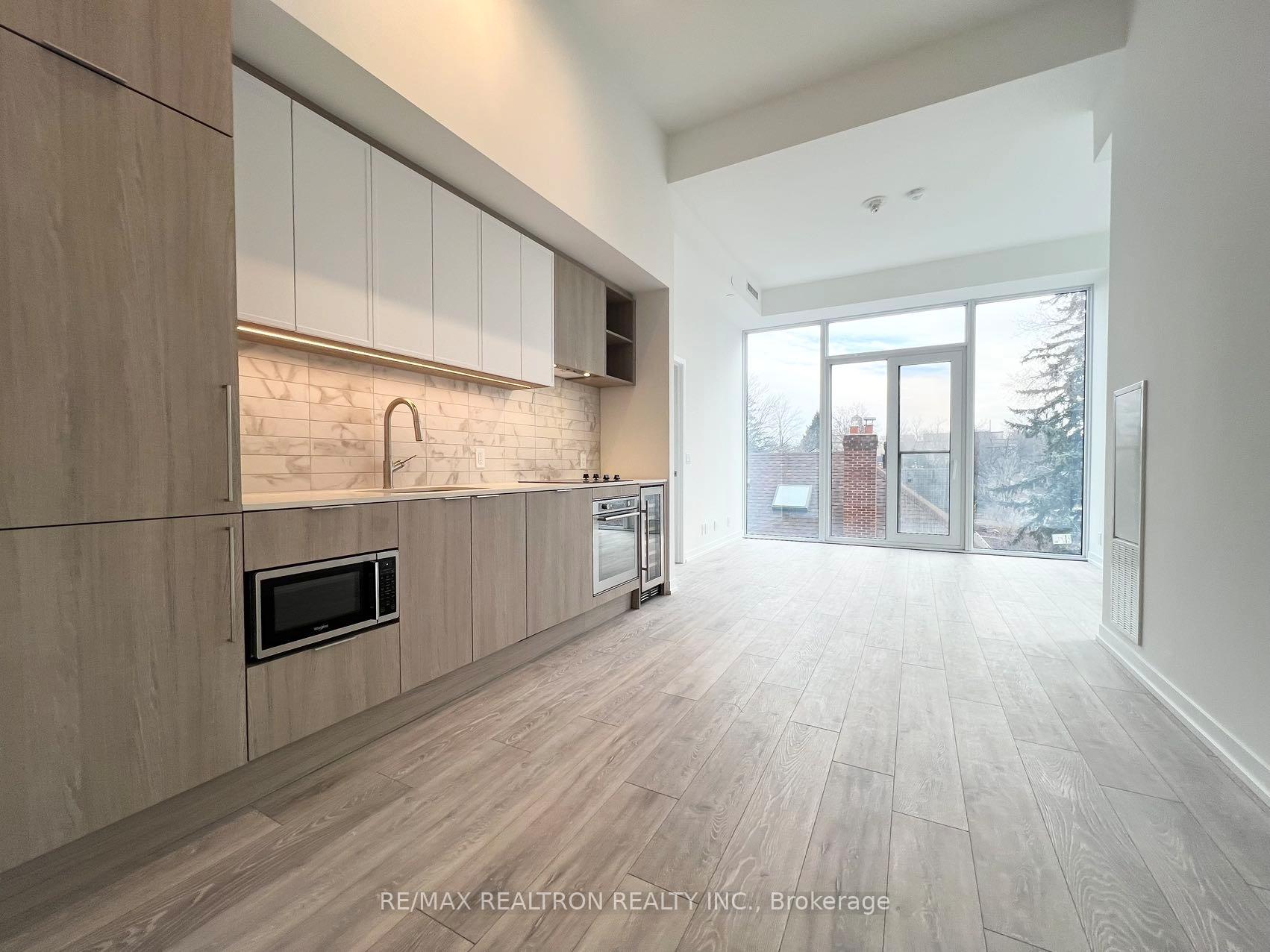 Photo 14 of Unit 207, 2020 Bathurst Street, Toronto, Humewood-Cedarvale — HOMEH