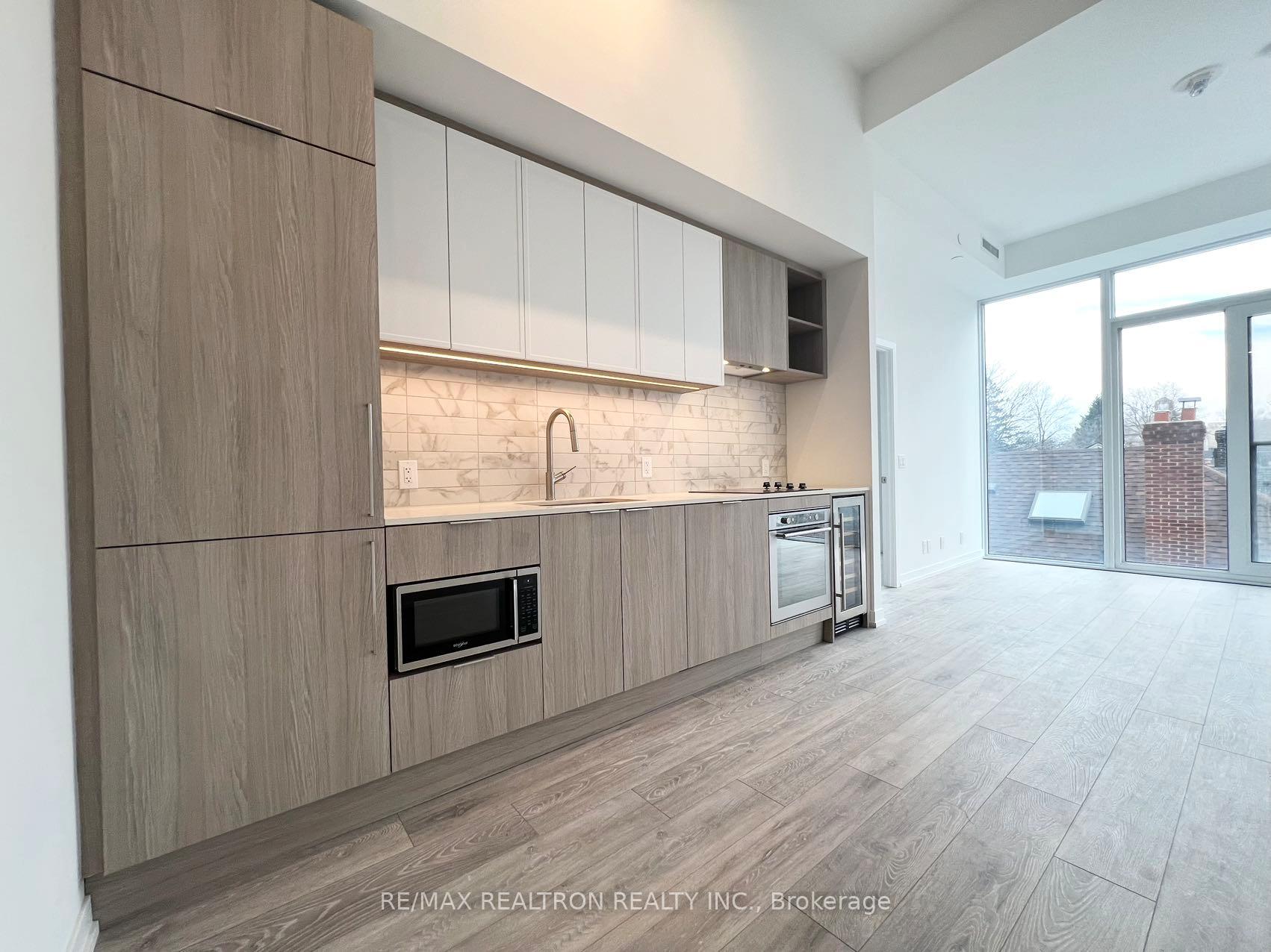 Photo 15 of Unit 207, 2020 Bathurst Street, Toronto, Humewood-Cedarvale — HOMEH