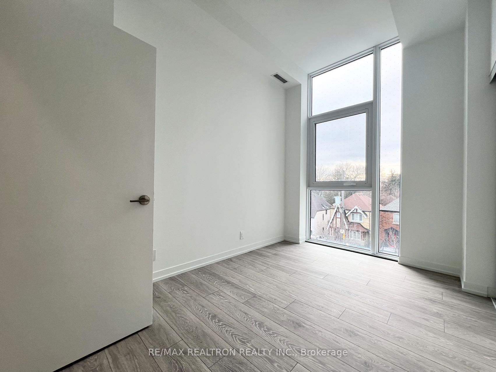 Photo 31 of Unit 207, 2020 Bathurst Street, Toronto, Humewood-Cedarvale — HOMEH