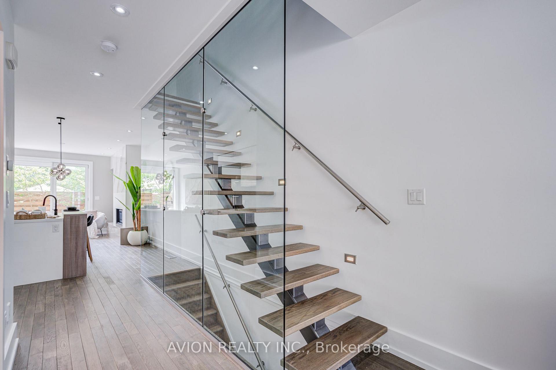 Photo 6 of 7A Sylvan Avenue, Toronto, Dufferin Grove — HOMEH