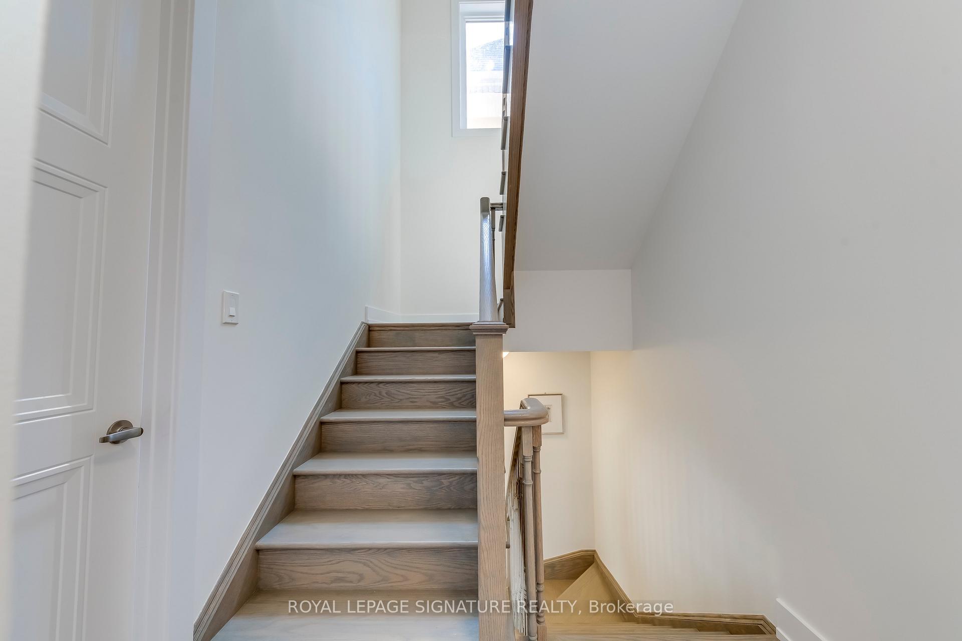 Photo 37 of 21 Kohn Lane, Markham, Angus Glen — HOMEH