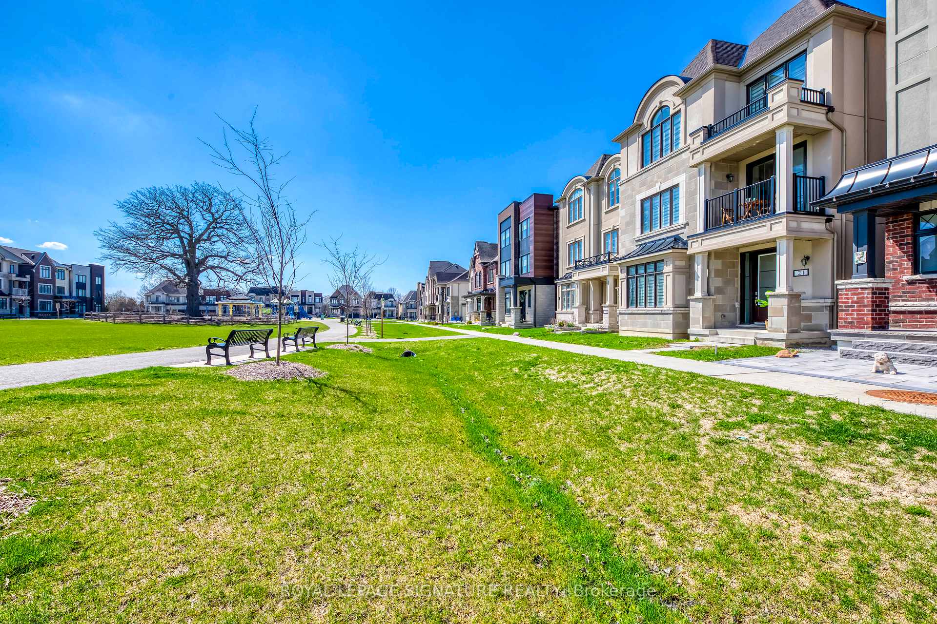 Photo 48 of 21 Kohn Lane, Markham, Angus Glen — HOMEH