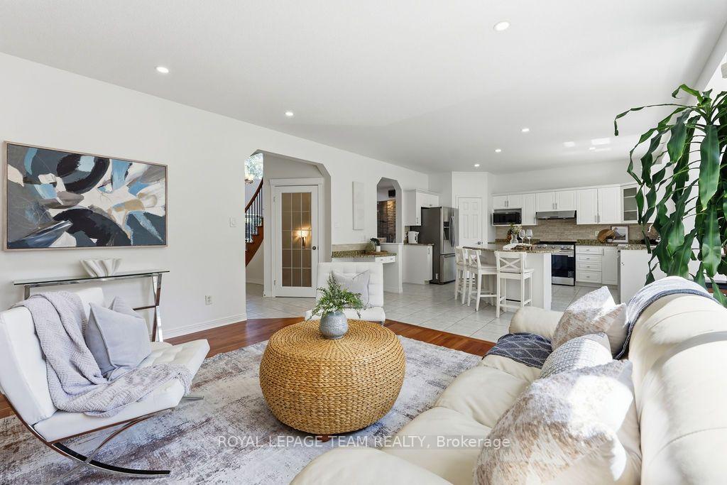 Photo 15 of 13 Riverstone Drive, Ottawa, Barrhaven - Stonebridge — HOMEH