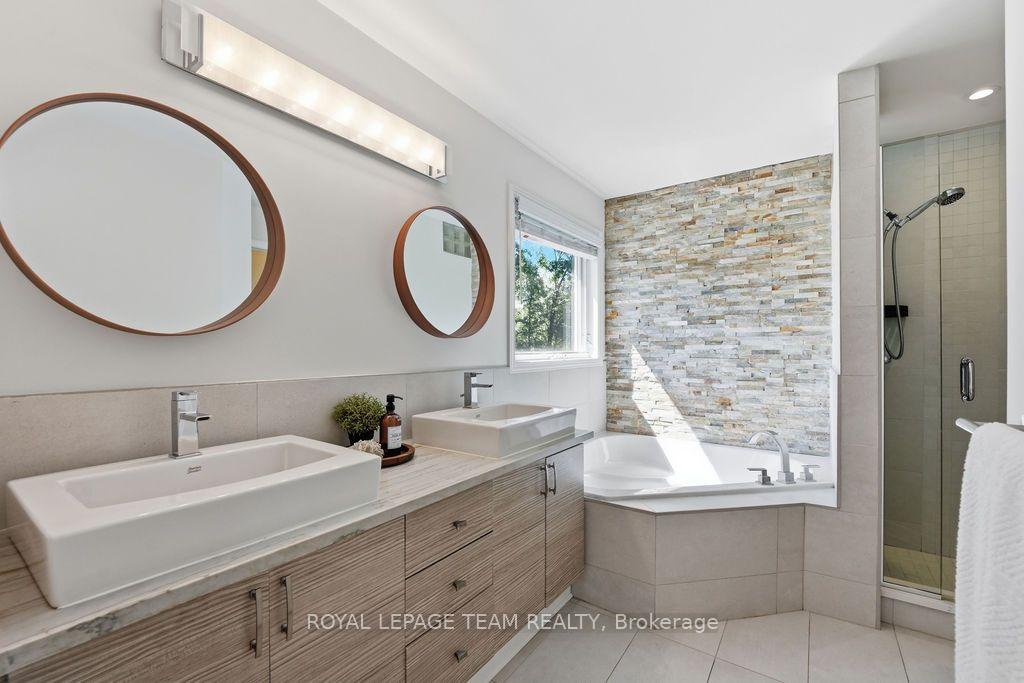Photo 27 of 13 Riverstone Drive, Ottawa, Barrhaven - Stonebridge — HOMEH