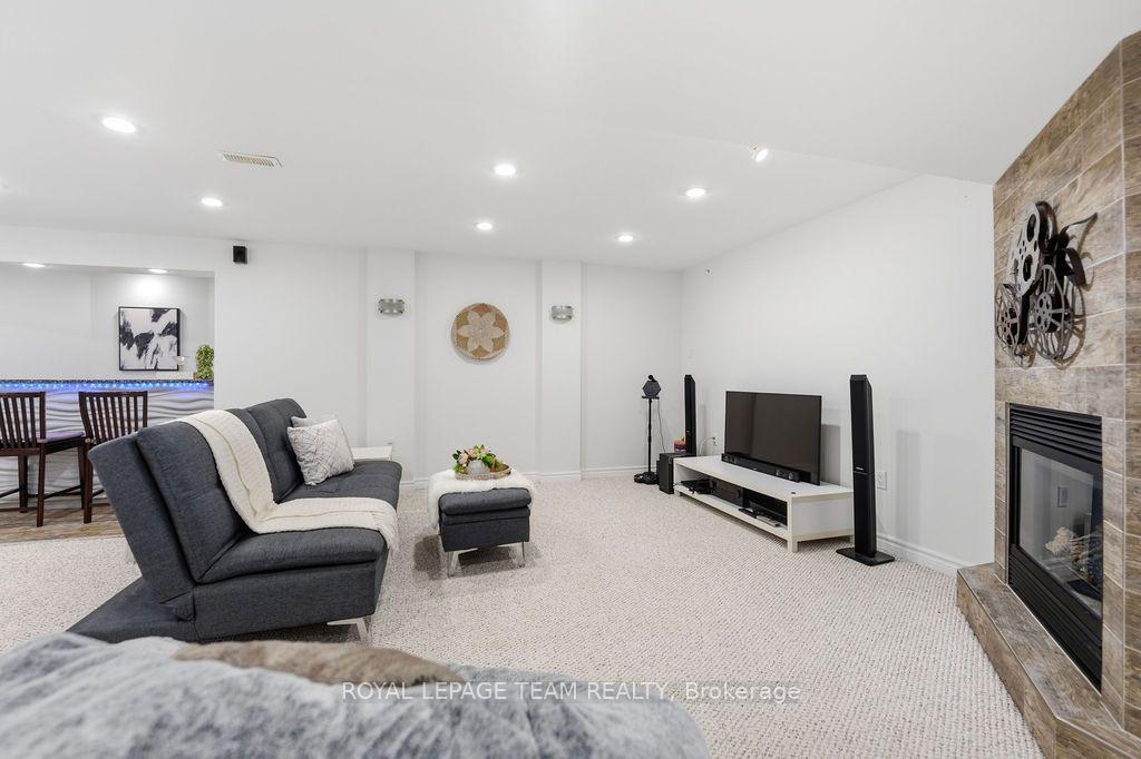 Photo 43 of 13 Riverstone Drive, Ottawa, Barrhaven - Stonebridge — HOMEH