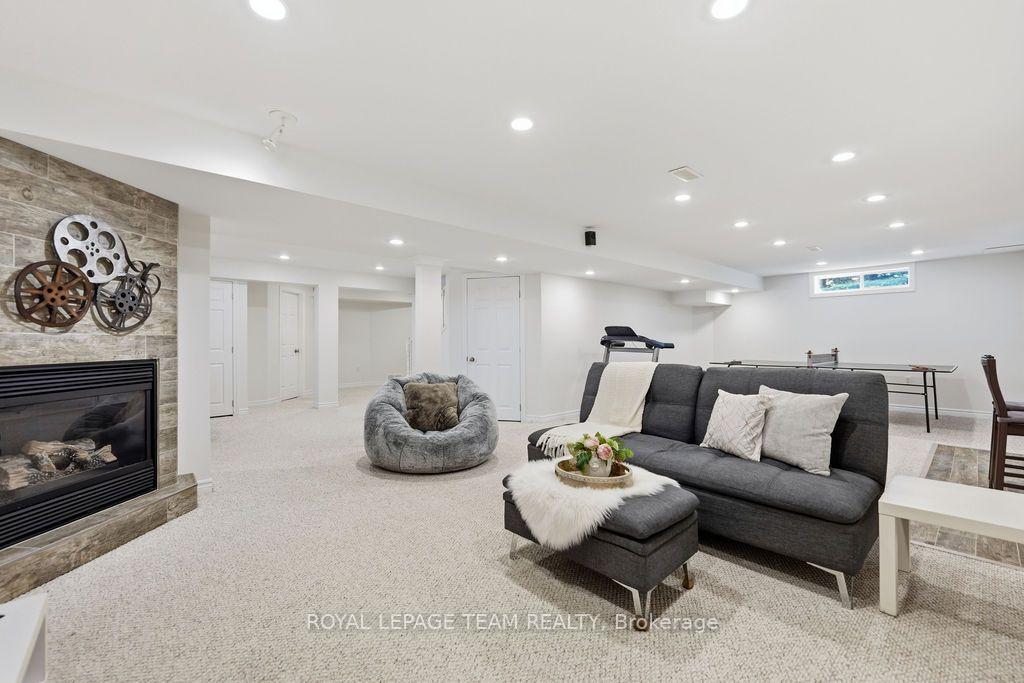 Photo 44 of 13 Riverstone Drive, Ottawa, Barrhaven - Stonebridge — HOMEH
