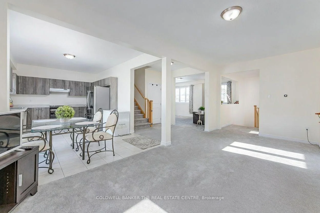 Photo 26 of 58 Atlantis Drive, Orillia — HOMEH