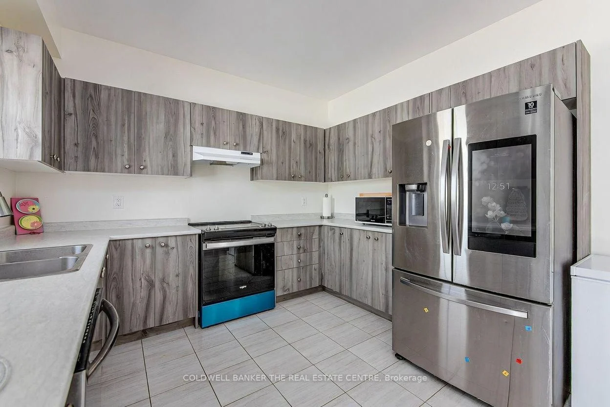 Photo 34 of 58 Atlantis Drive, Orillia — HOMEH