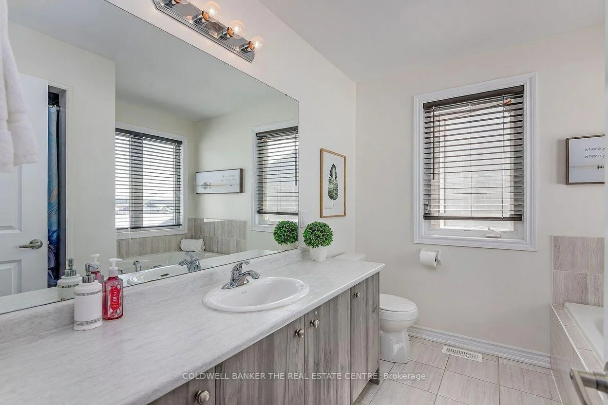 Photo 51 of 58 Atlantis Drive, Orillia — HOMEH