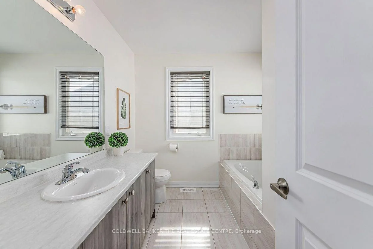 Photo 53 of 58 Atlantis Drive, Orillia — HOMEH