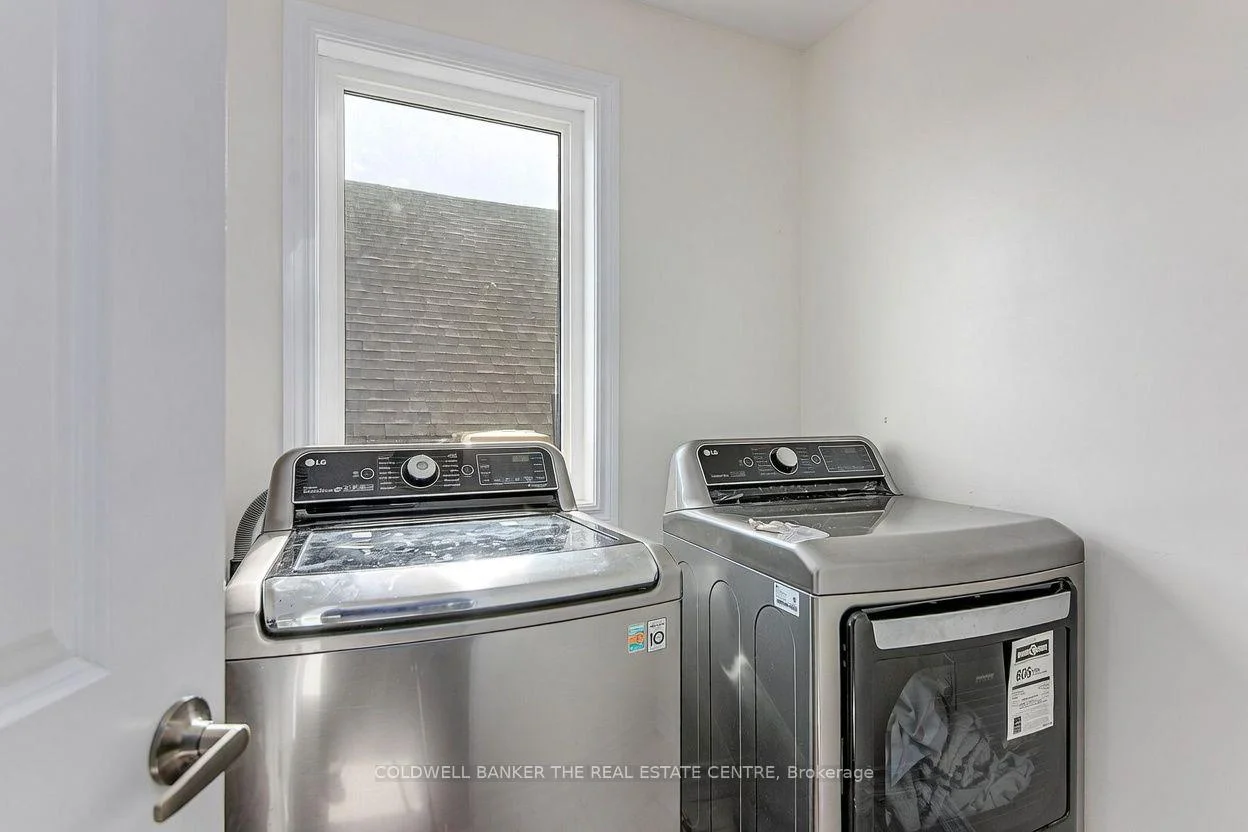 Photo 69 of 58 Atlantis Drive, Orillia — HOMEH