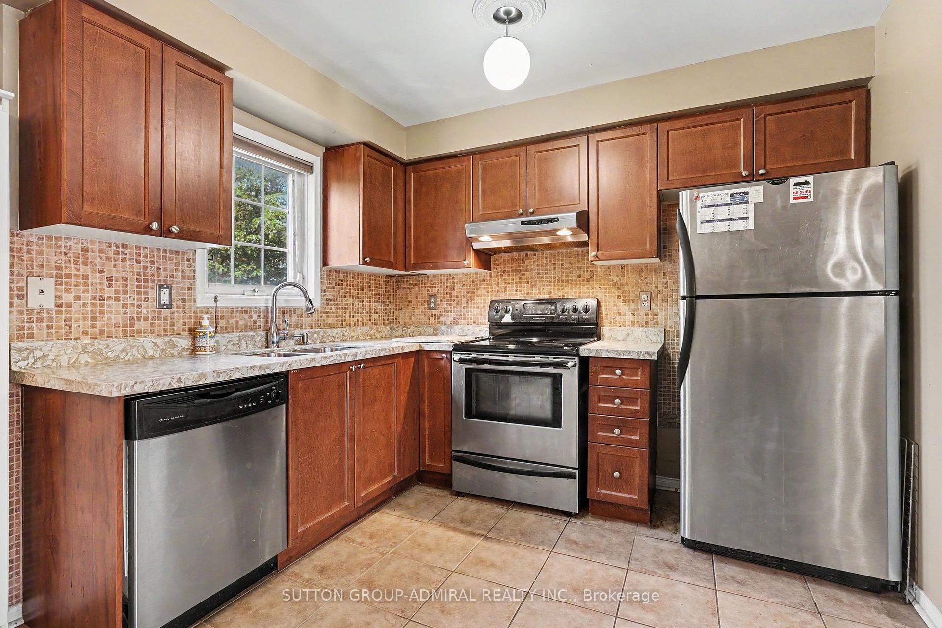 Photo 12 of Unit 45, 2205 Weston Road, North York, Weston — HOMEH