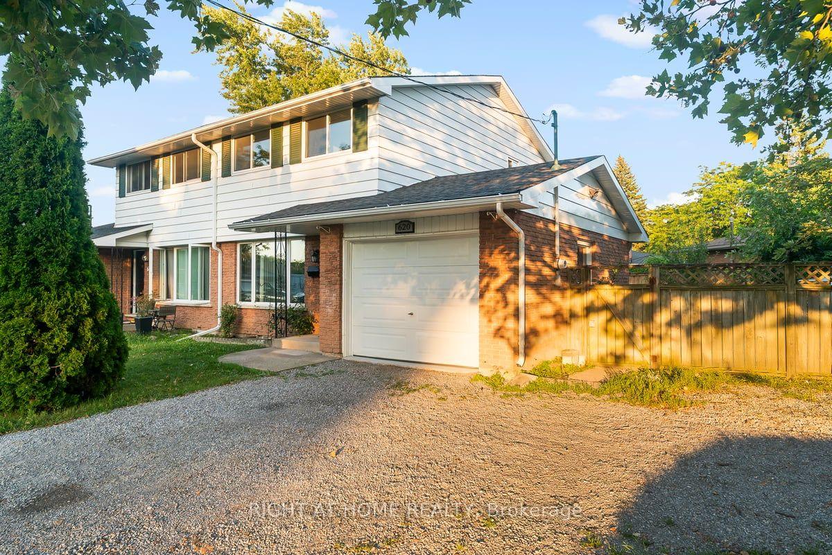 Photo of 620 Carlton Street