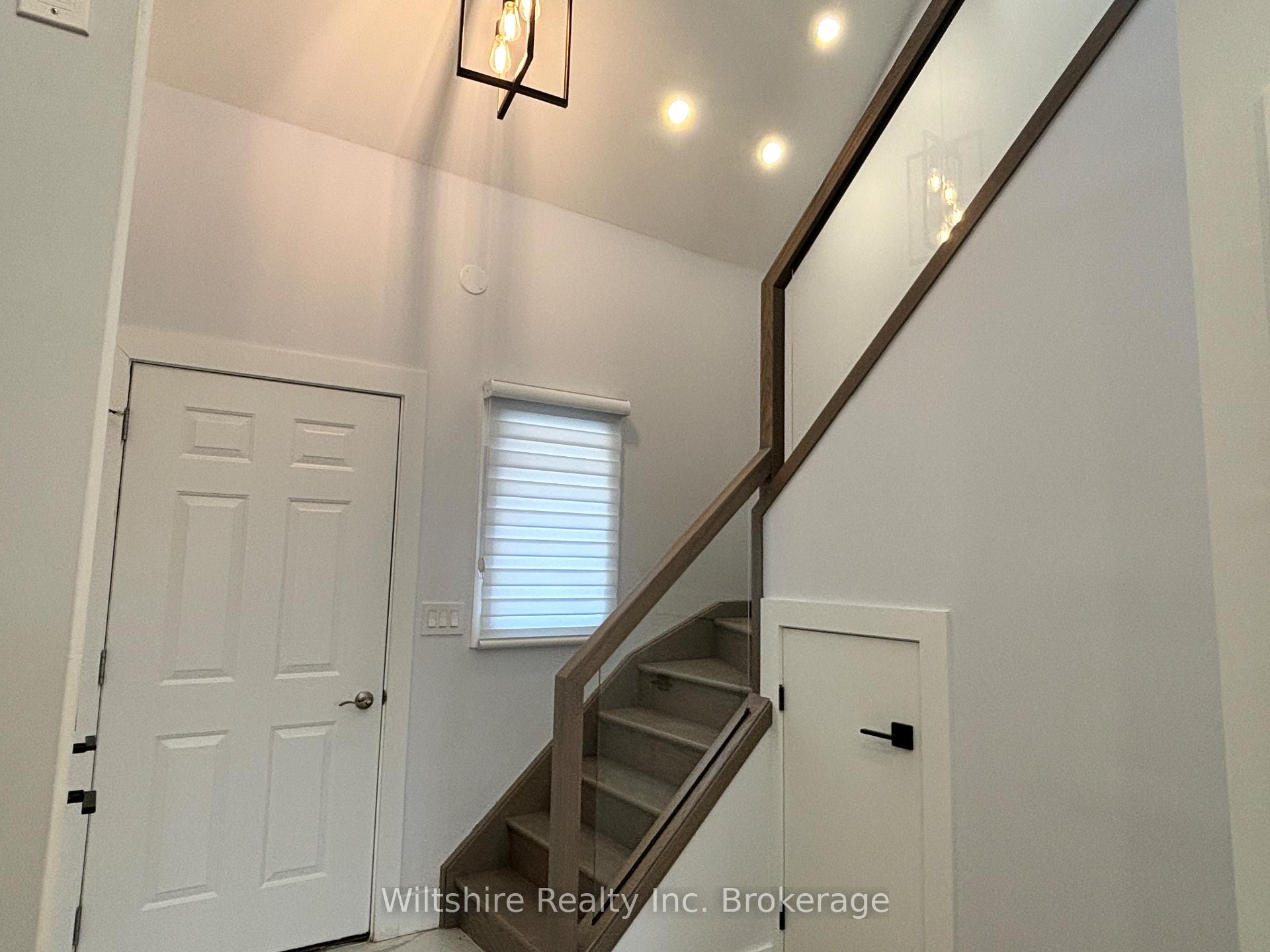 Photo 2 of Unit 3, 14 Glendale Drive, Tillsonburg — HOMEH