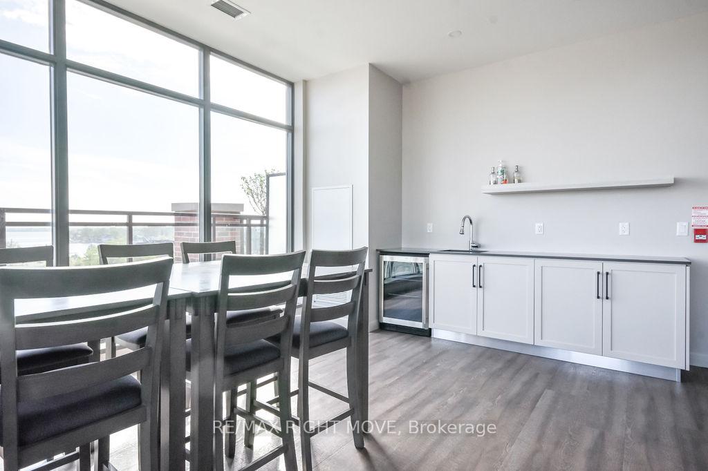 Photo 37 of Unit 403L, 21 Matchedash Street S, Orillia — HOMEH