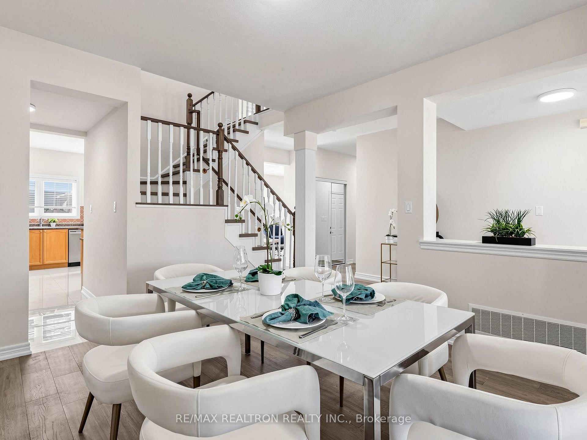 Photo 7 of 38 Sisson Lane, Clarington, Newcastle — HOMEH