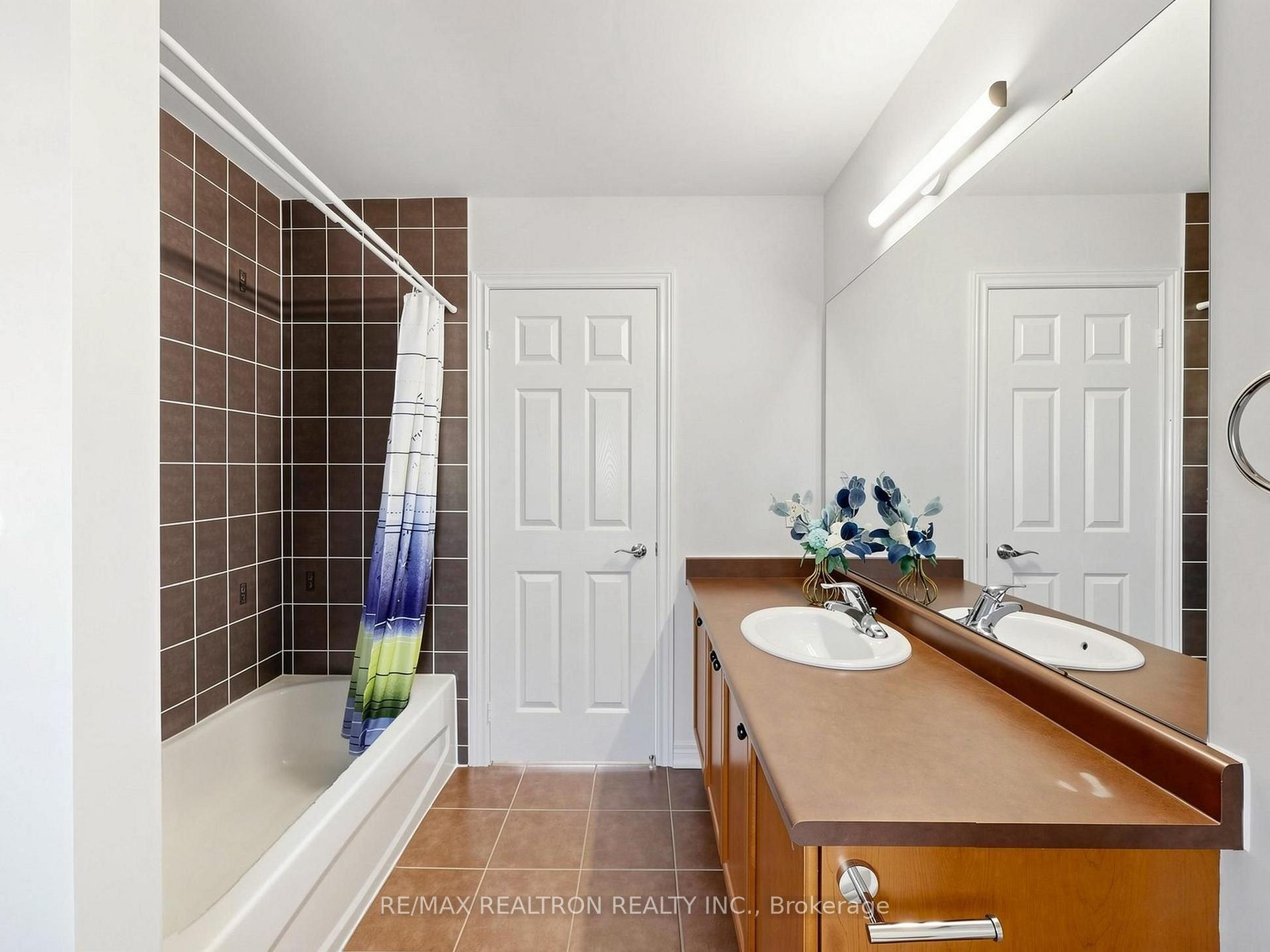 Photo 33 of 38 Sisson Lane, Clarington, Newcastle — HOMEH