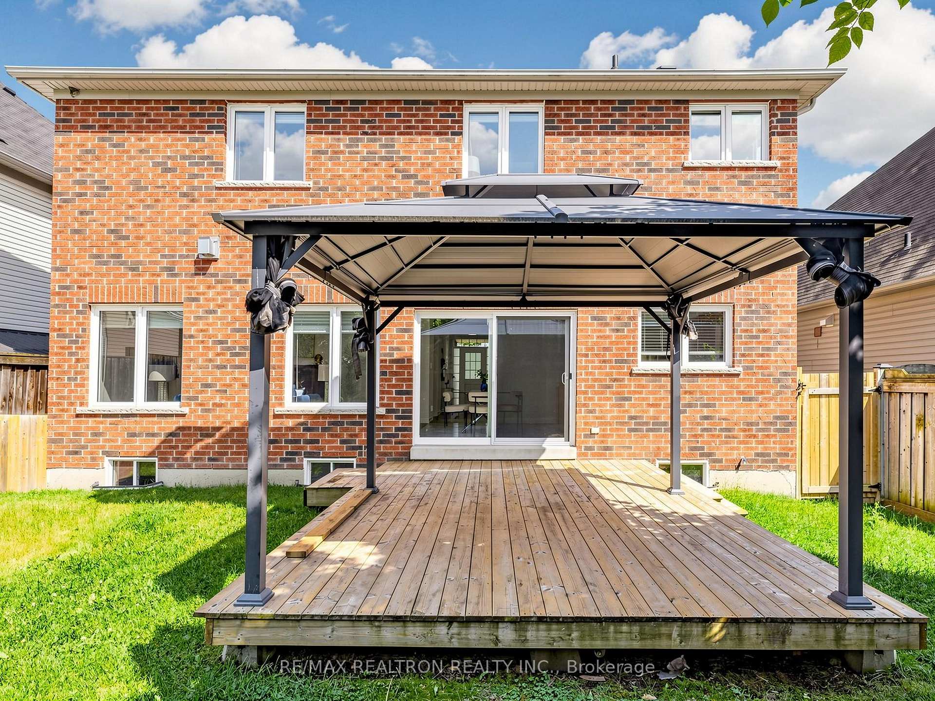 Photo 39 of 38 Sisson Lane, Clarington, Newcastle — HOMEH