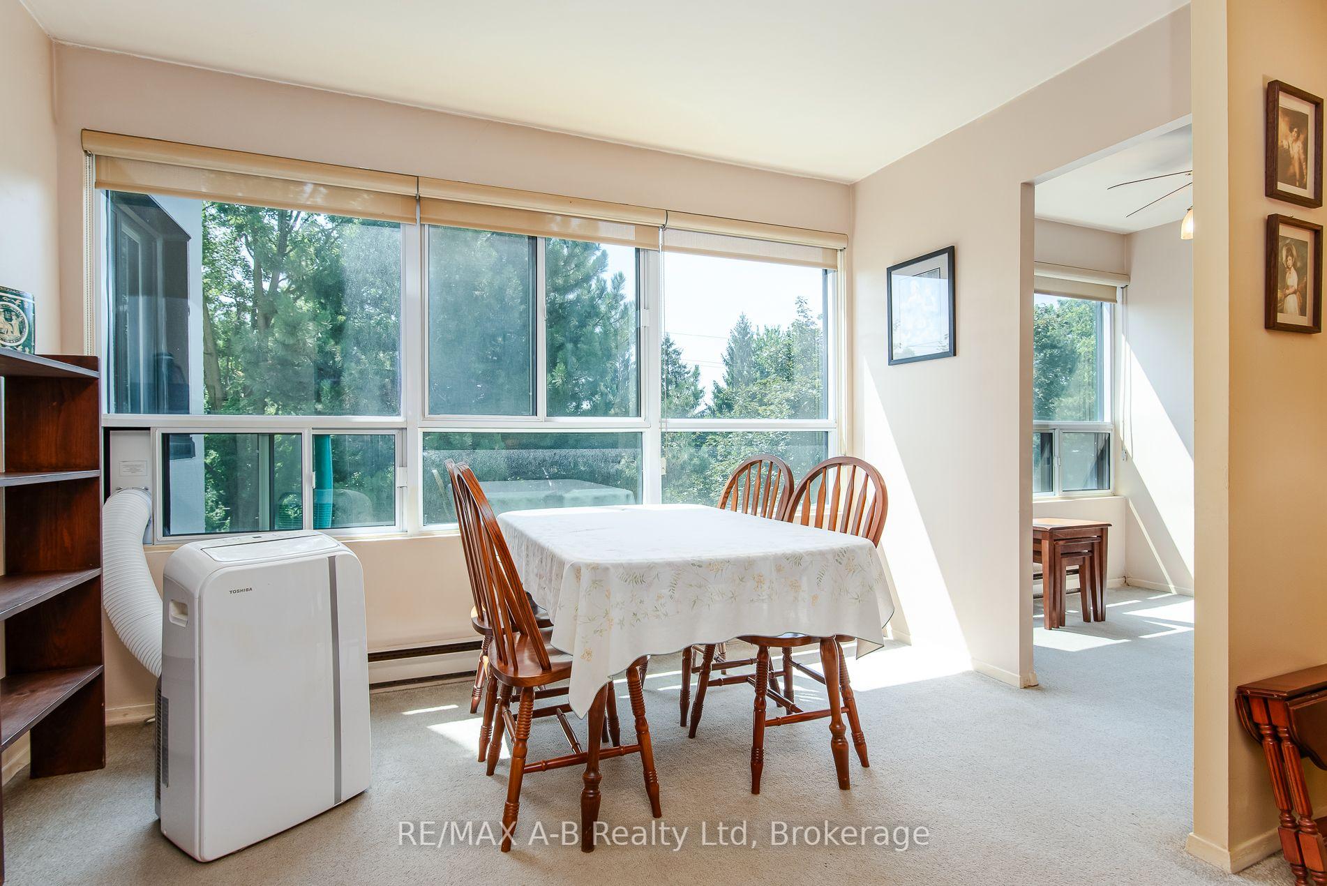 Photo 14 of Unit 407, 600 Grenfell Drive W, London, North C — HOMEH