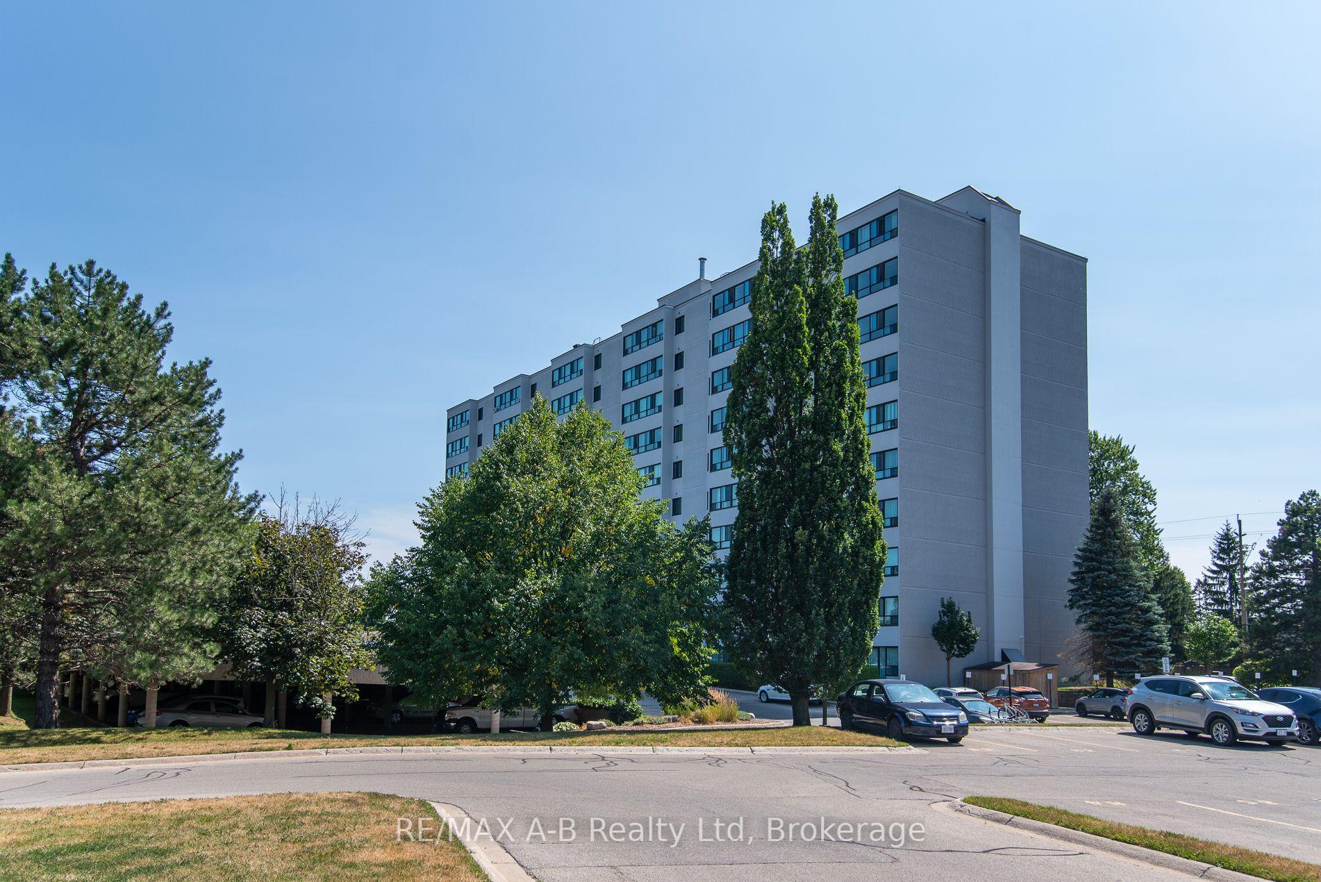 Photo 29 of Unit 407, 600 Grenfell Drive W, London, North C — HOMEH