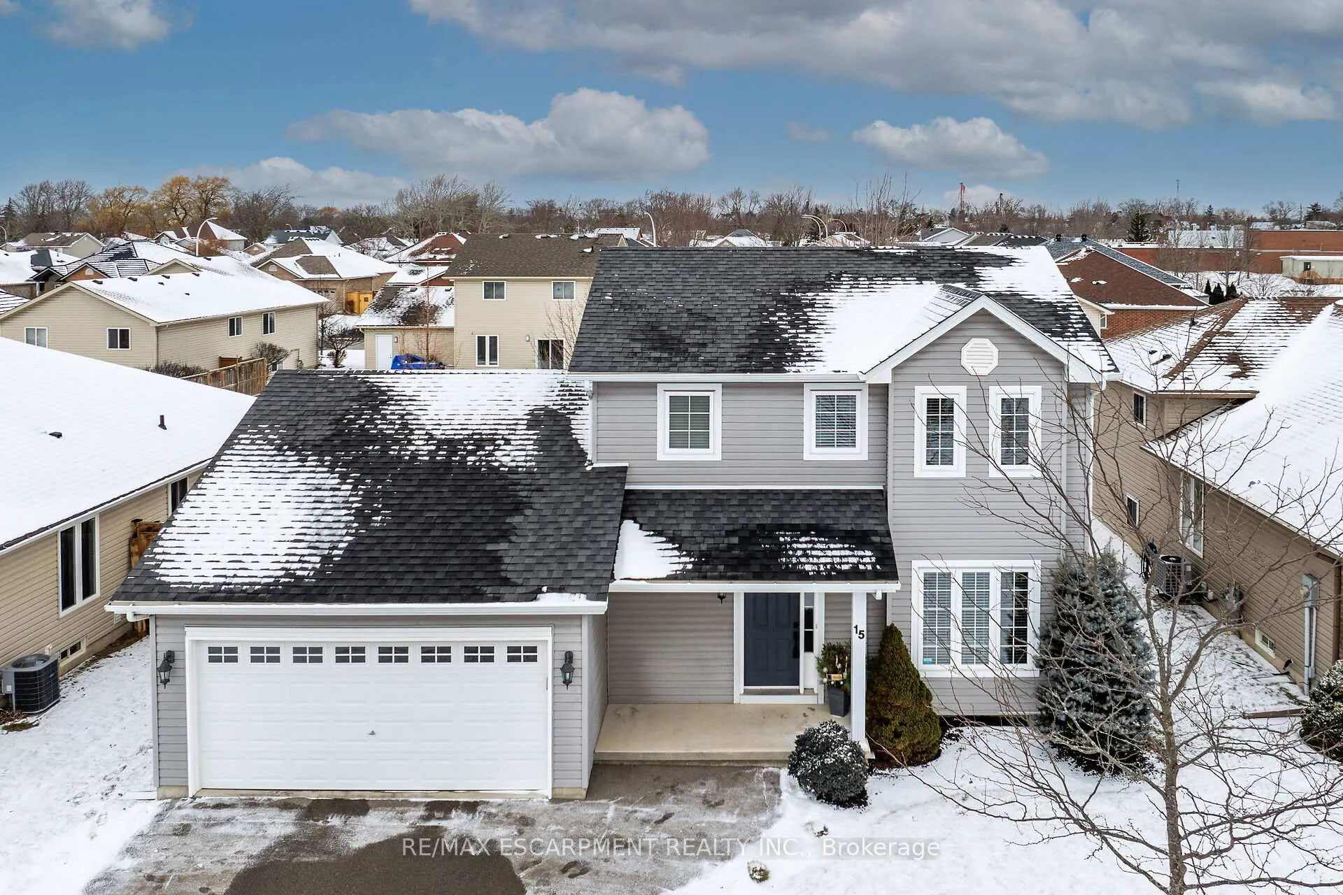 Photo 2 of 15 Bonnie Drive, Haldimand — HOMEH