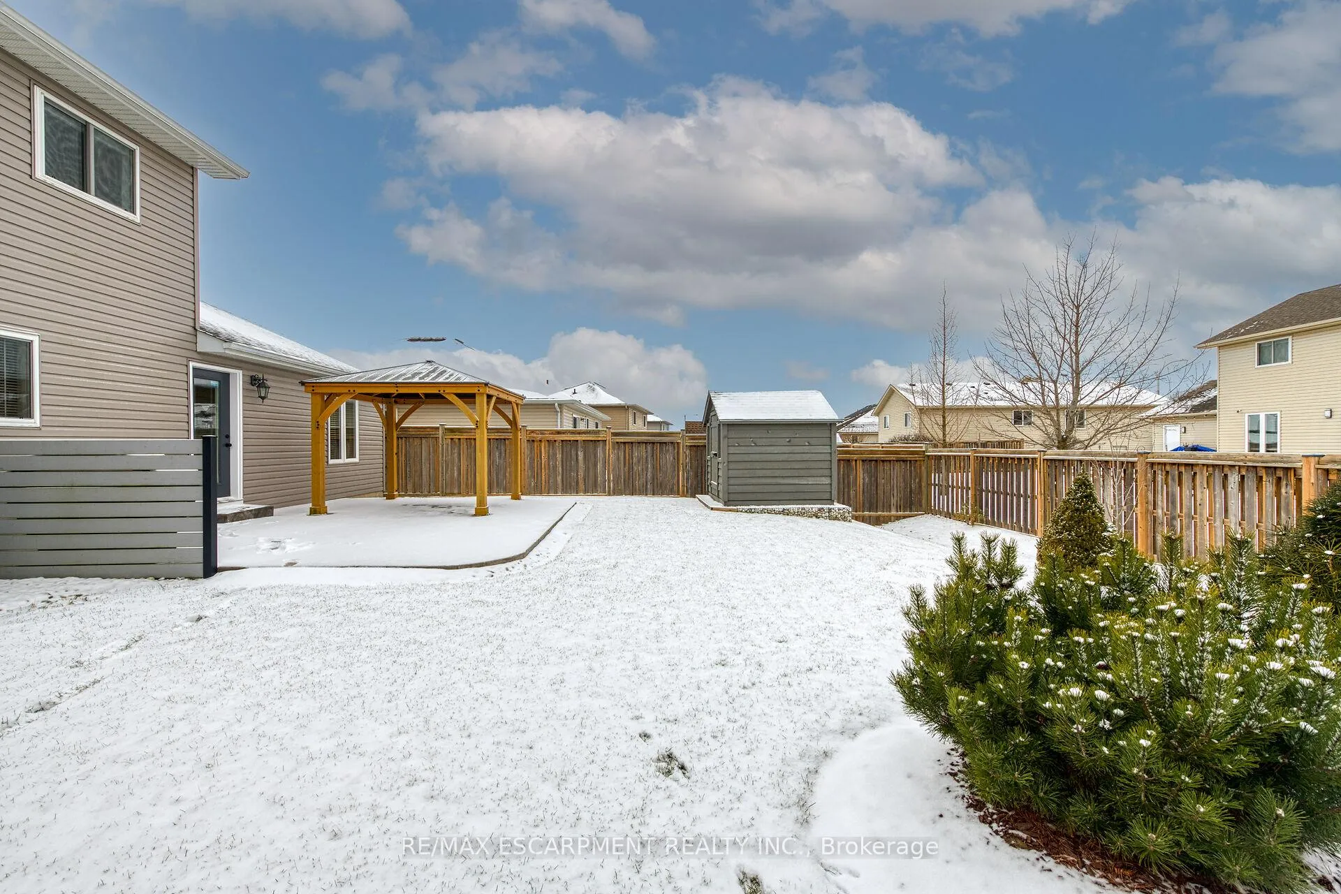 Photo 33 of 15 Bonnie Drive, Haldimand — HOMEH