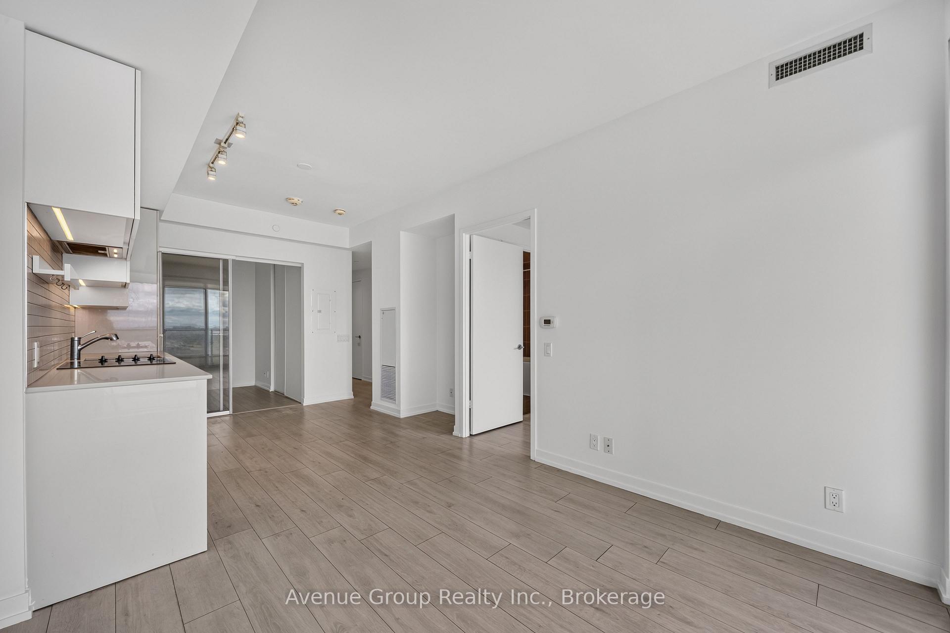 Photo 46 of Unit 2106, 898 Portage Parkway, Vaughan, Vaughan Corporate Centre — HOMEH