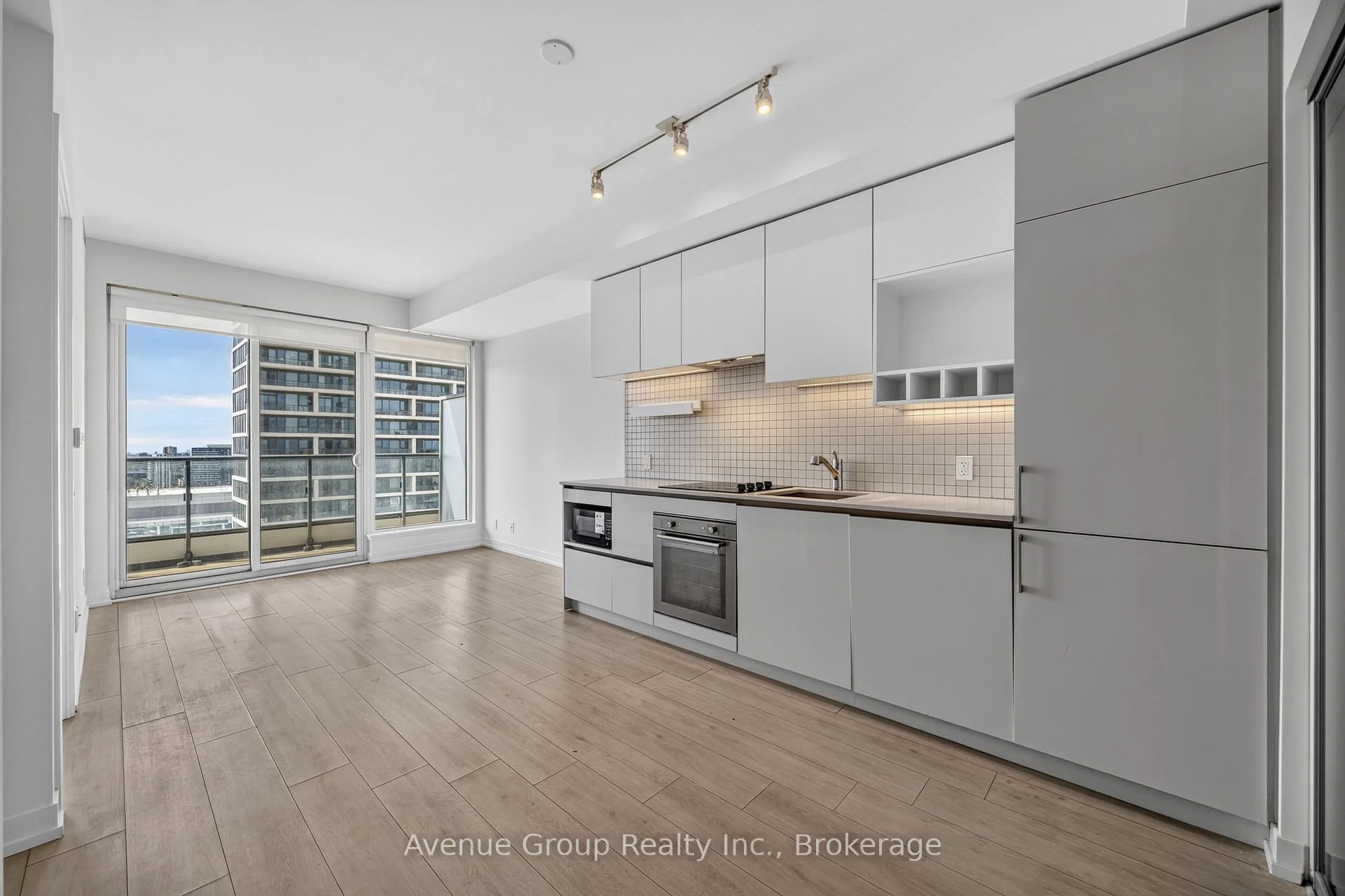 Photo 12 of Unit 2106, 898 Portage Parkway, Vaughan, Vaughan Corporate Centre — HOMEH