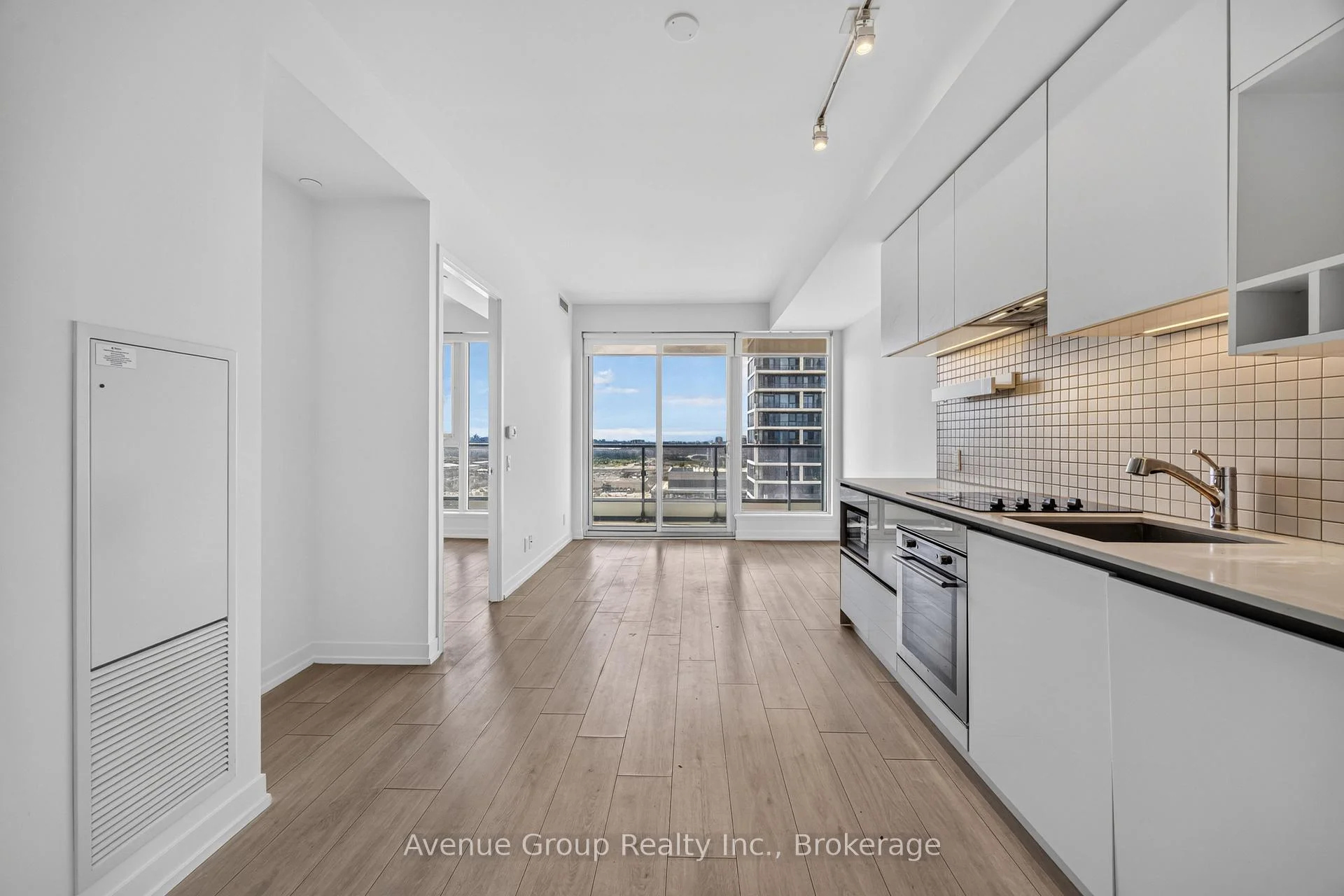 Photo 16 of Unit 2106, 898 Portage Parkway, Vaughan, Vaughan Corporate Centre — HOMEH