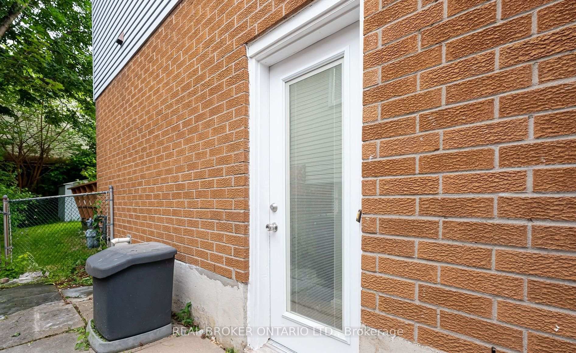 Photo 35 of 47 Rotary Drive, Scarborough, Rouge — HOMEH