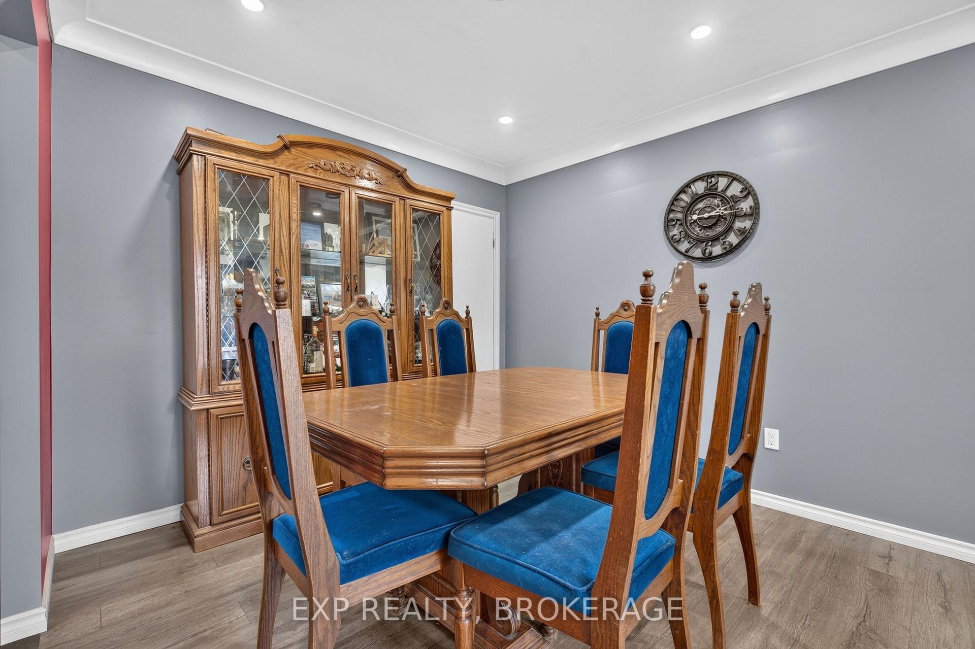 Photo 9 of 59 Fairfield Boulevard, Loyalist, Amherstview — HOMEH
