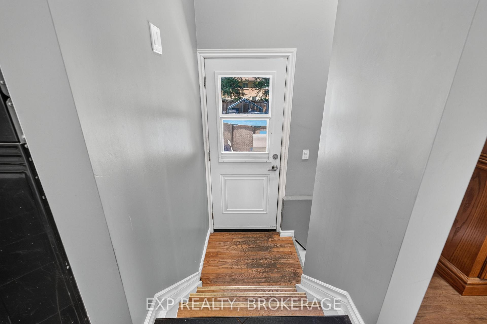 Photo 22 of 59 Fairfield Boulevard, Loyalist, Amherstview — HOMEH