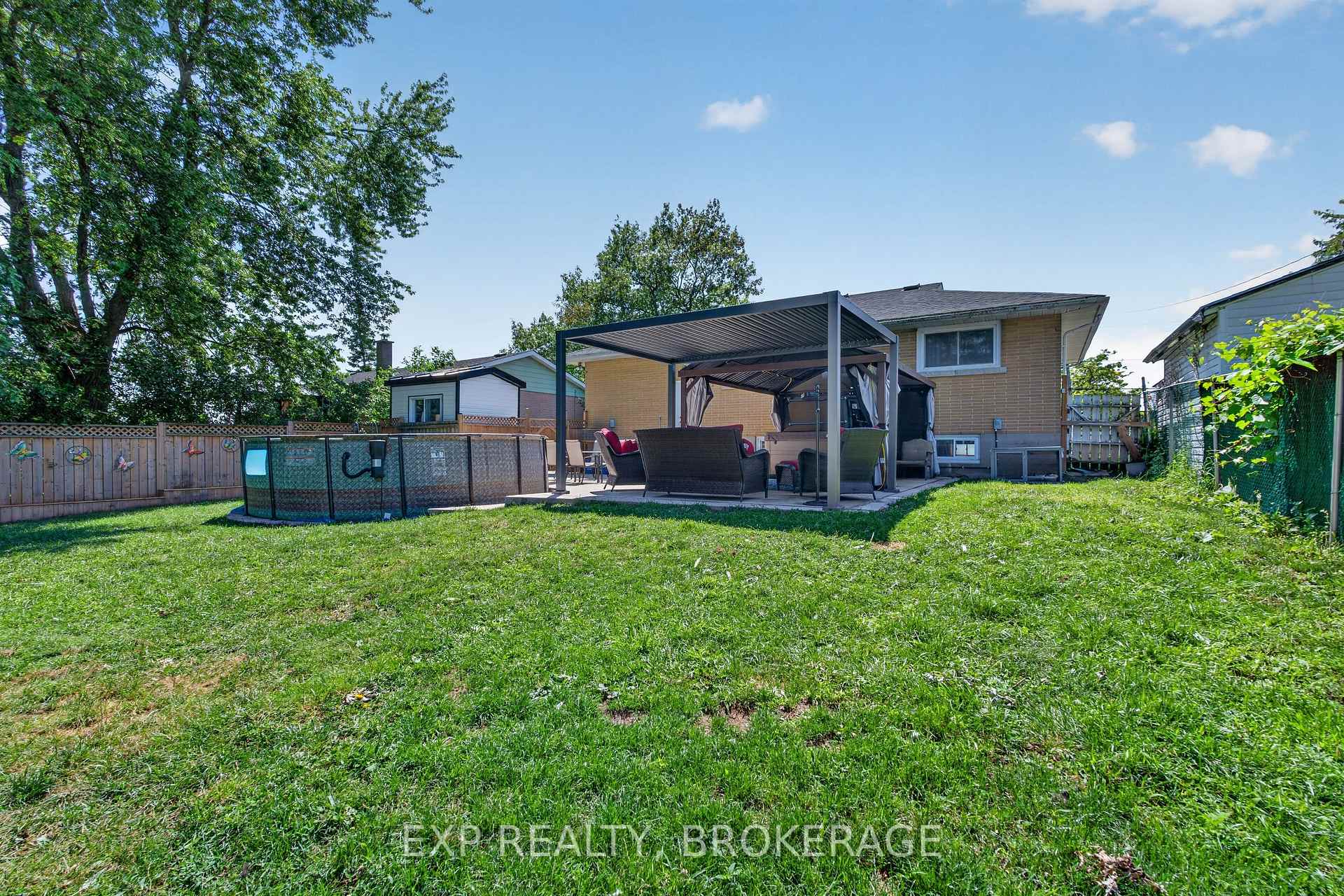 Photo 39 of 59 Fairfield Boulevard, Loyalist, Amherstview — HOMEH
