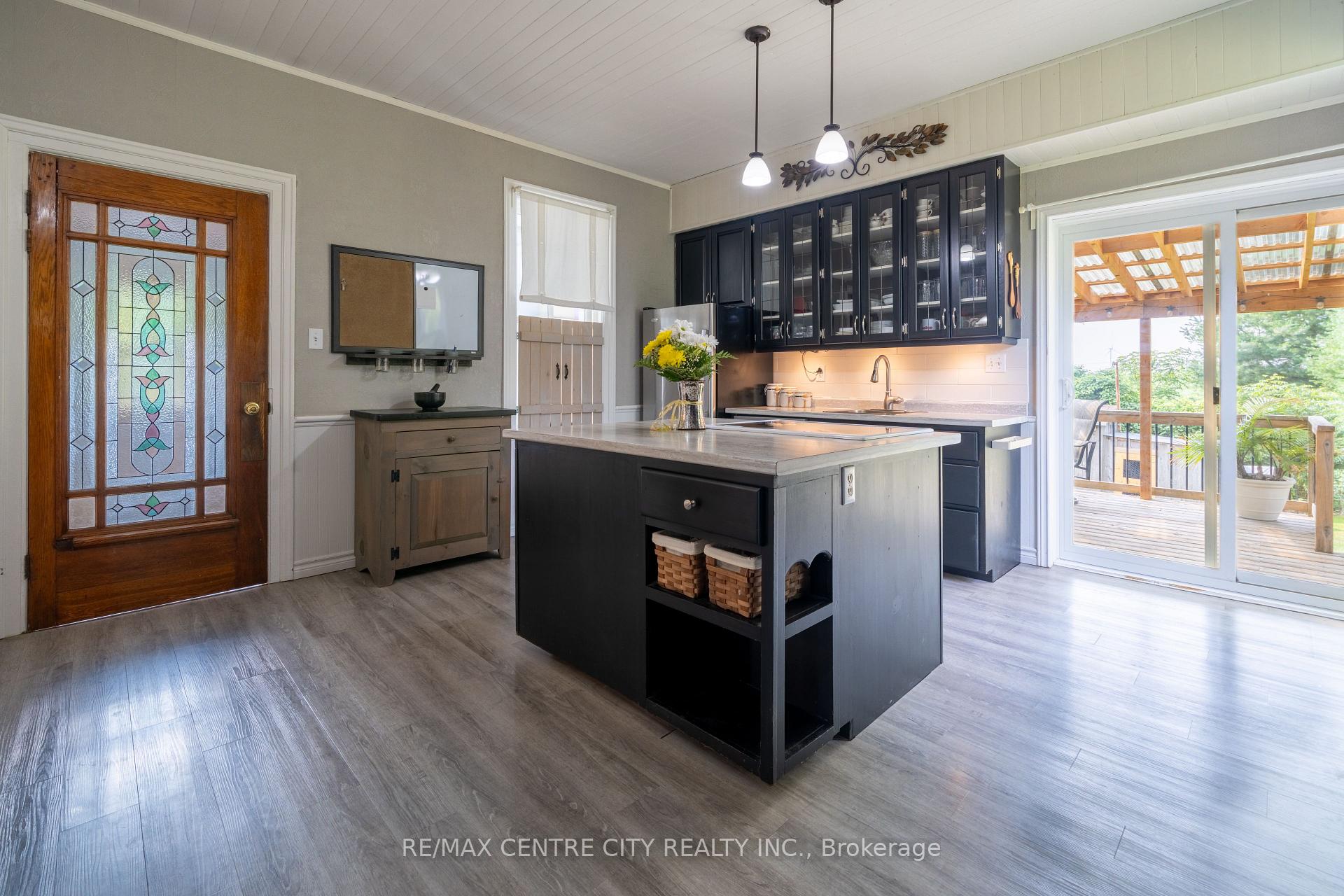Photo 26 of 2179 Egermont Drive, Adelaide Metcalfe, Rural Adelaide Metcalfe — HOMEH