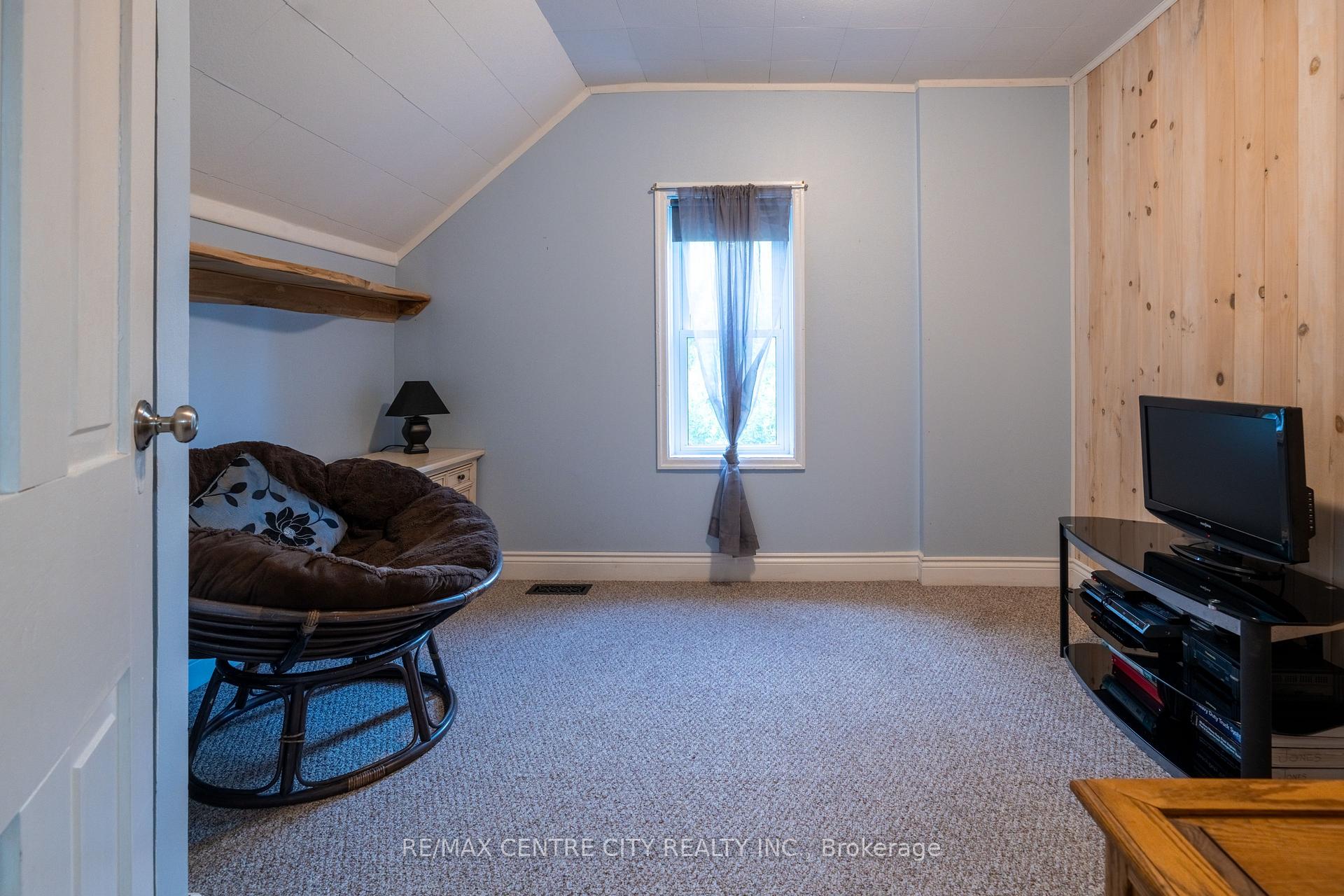 Photo 36 of 2179 Egermont Drive, Adelaide Metcalfe, Rural Adelaide Metcalfe — HOMEH