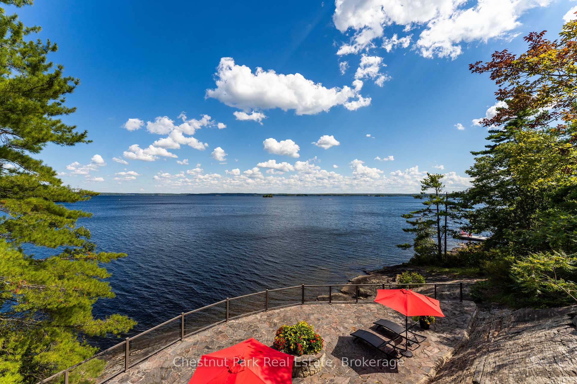 Photo 2 of Unit 2, 1088 Lawland Heights Road, Gravenhurst, Muskoka (S) — HOMEH