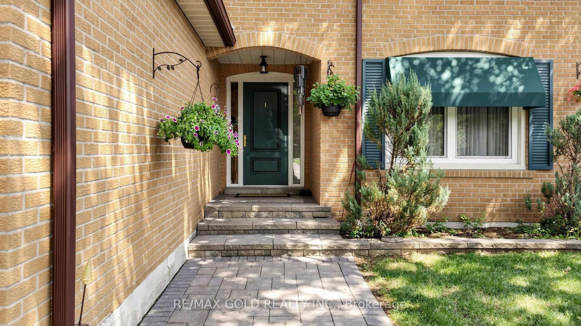 Photo 5 of 1809 Melody Drive, Mississauga, Central Erin Mills — HOMEH