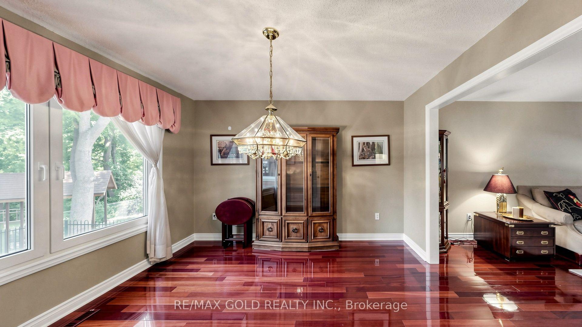 Photo 14 of 1809 Melody Drive, Mississauga, Central Erin Mills — HOMEH