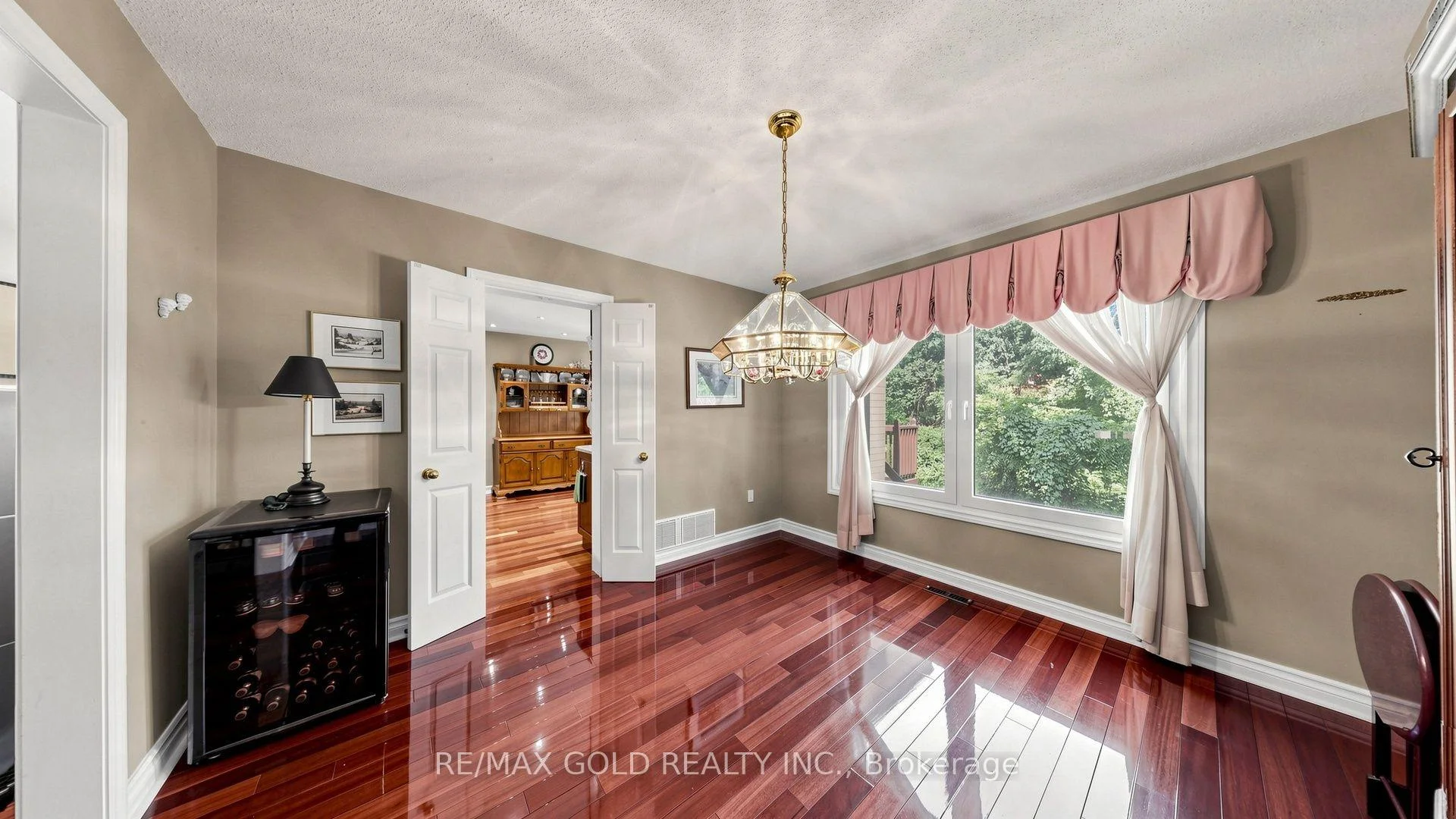 Photo 12 of 1809 Melody Drive, Mississauga, Central Erin Mills — HOMEH