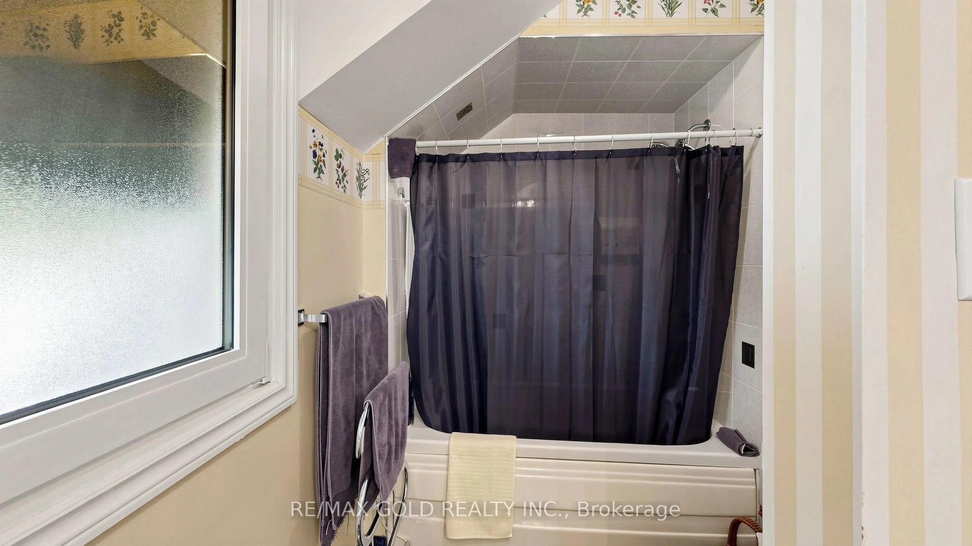 Photo 40 of 1809 Melody Drive, Mississauga, Central Erin Mills — HOMEH