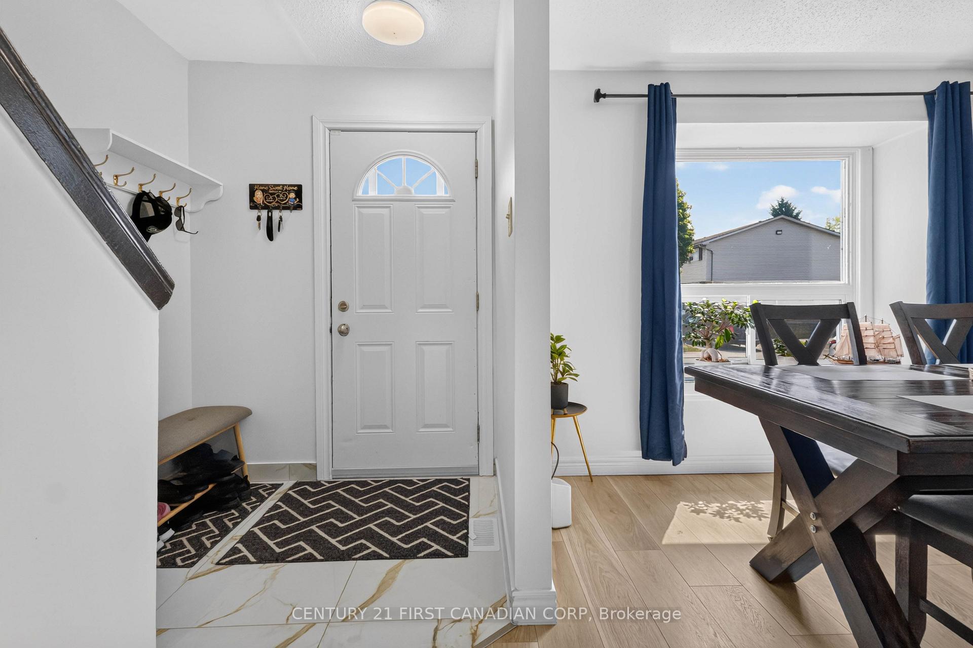 Photo 5 of 1430 Jalna Boulevard, London, South X — HOMEH
