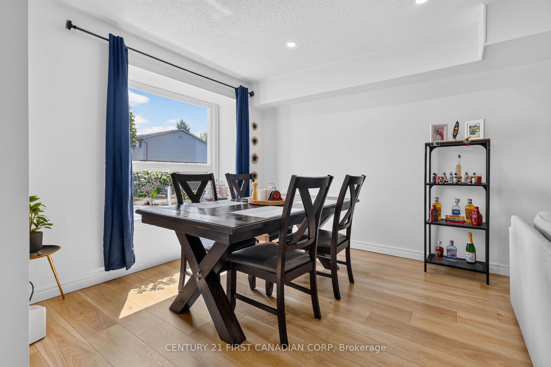 Photo 6 of 1430 Jalna Boulevard, London, South X — HOMEH