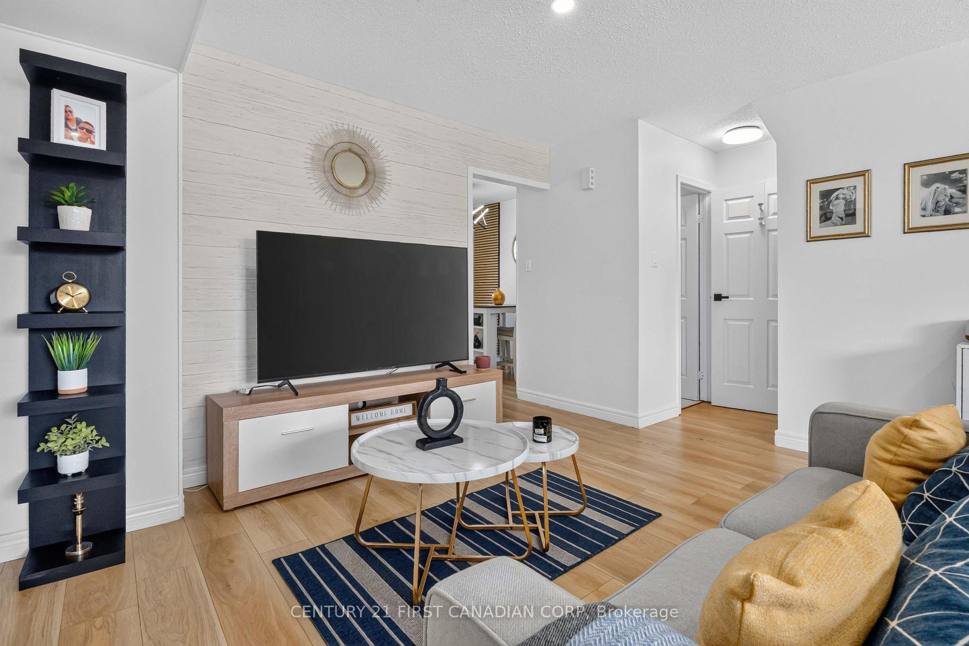 Photo 9 of 1430 Jalna Boulevard, London, South X — HOMEH