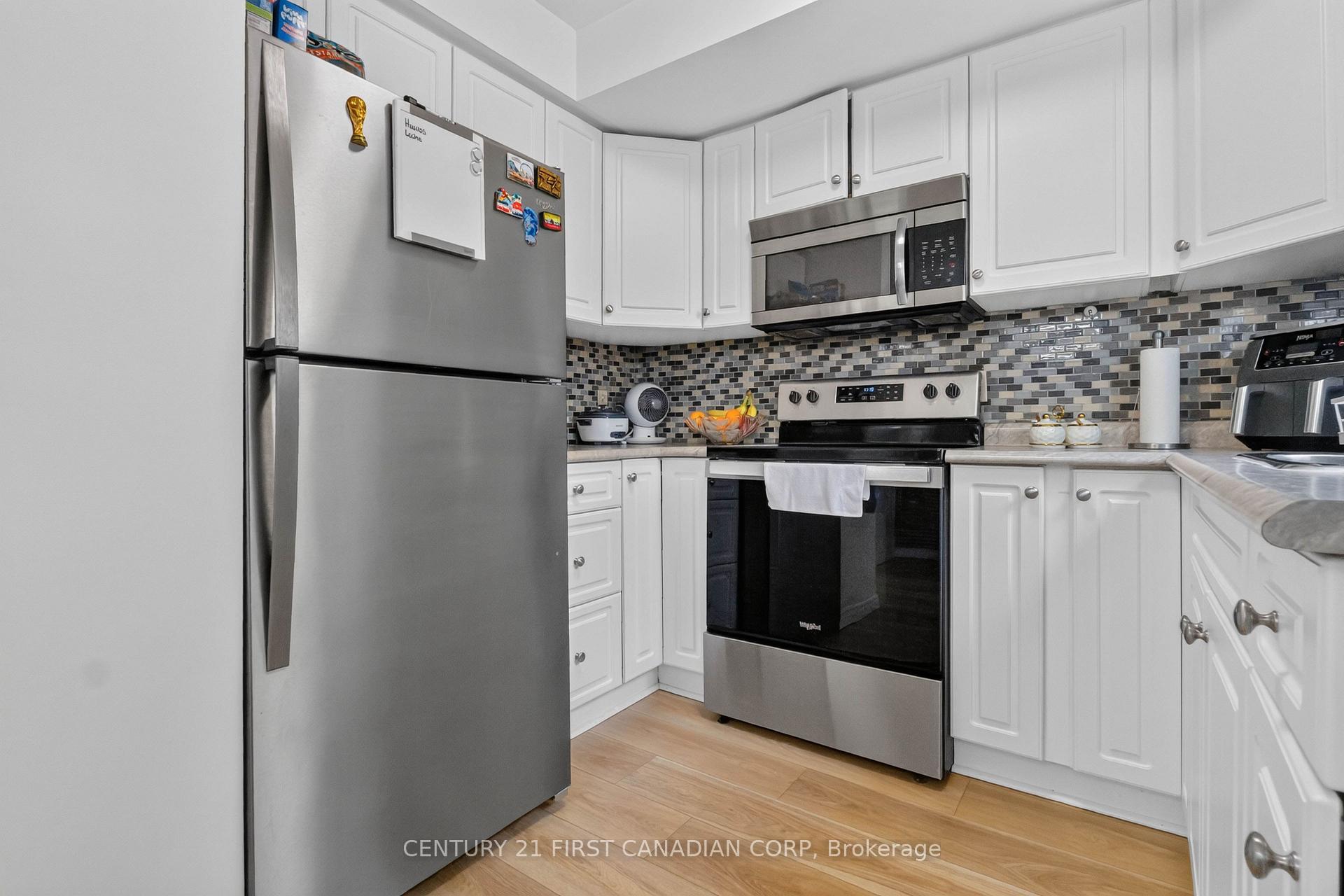 Photo 11 of 1430 Jalna Boulevard, London, South X — HOMEH