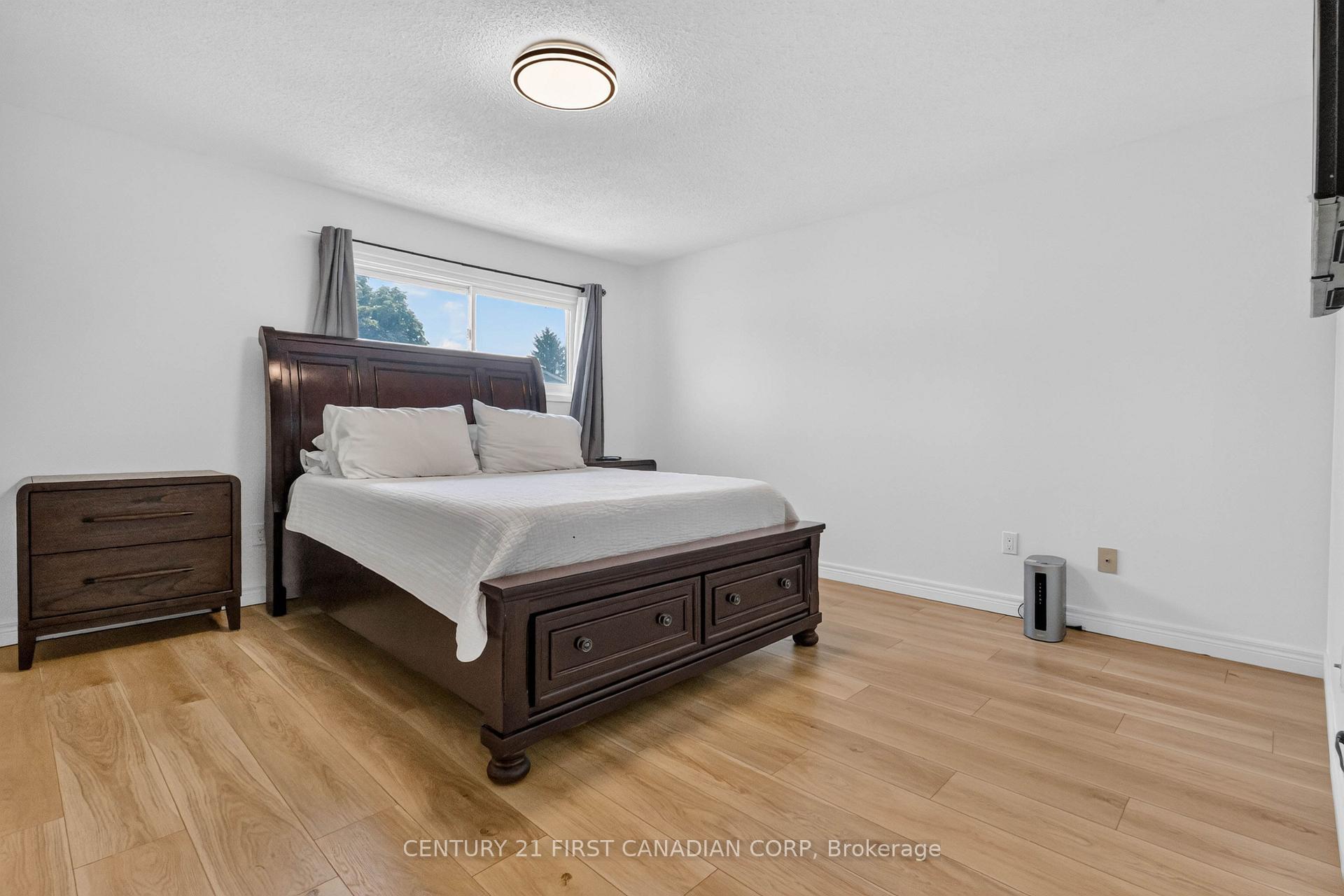 Photo 17 of 1430 Jalna Boulevard, London, South X — HOMEH