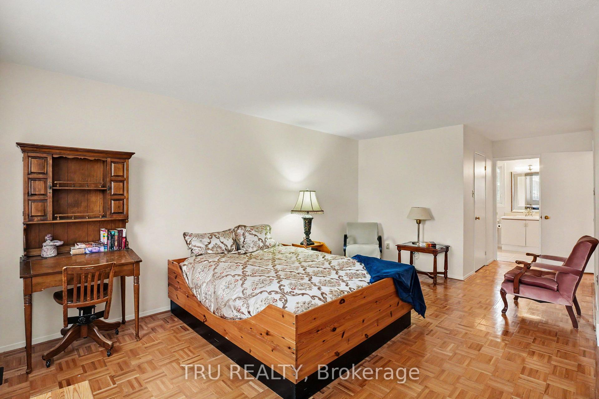 Photo 16 of 606 Chenier Way, Ottawa, Fallingbrook/Pineridge — HOMEH