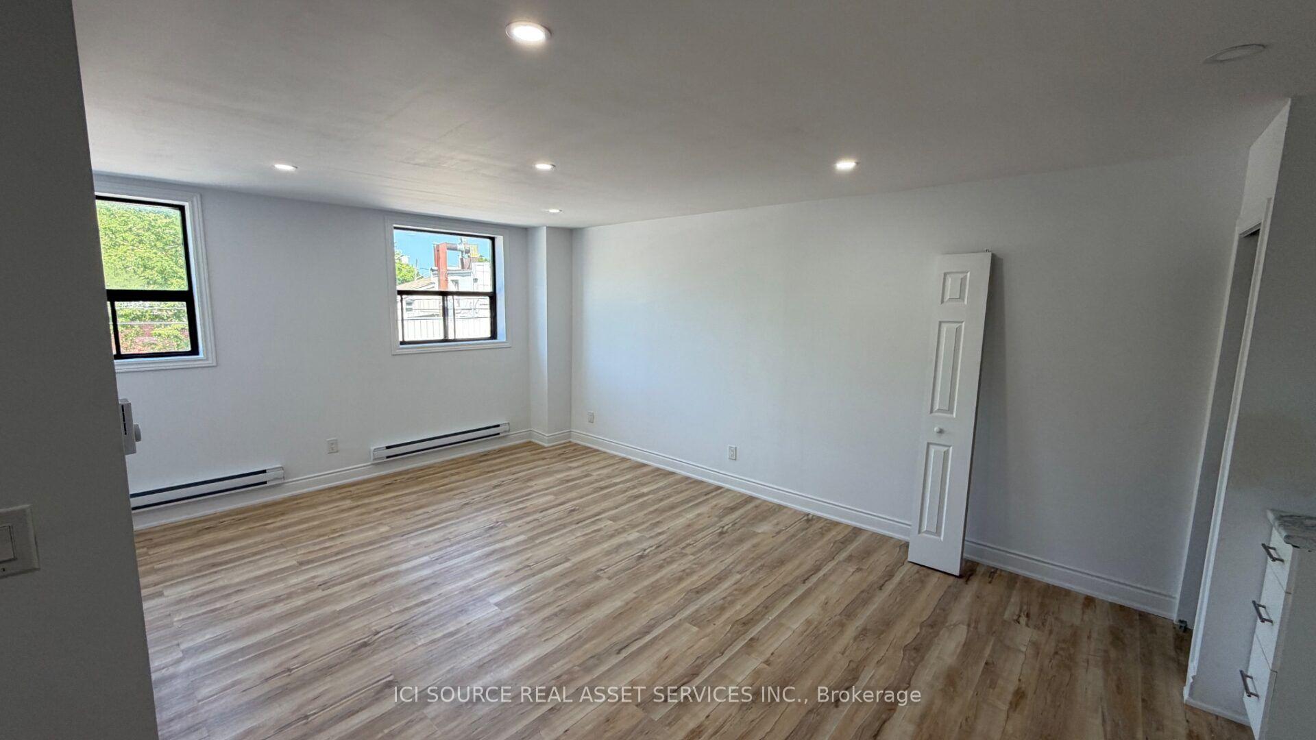 Photo 10 of Unit 6, 2 Queen Street S, New Tecumseth, Tottenham — HOMEH